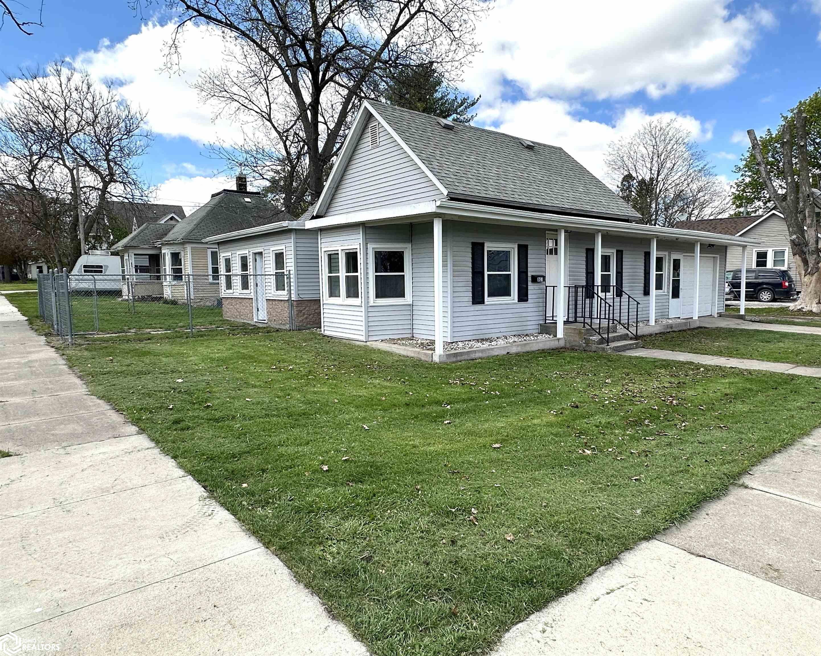 803 Oak Street, Iowa Falls, Iowa image 1