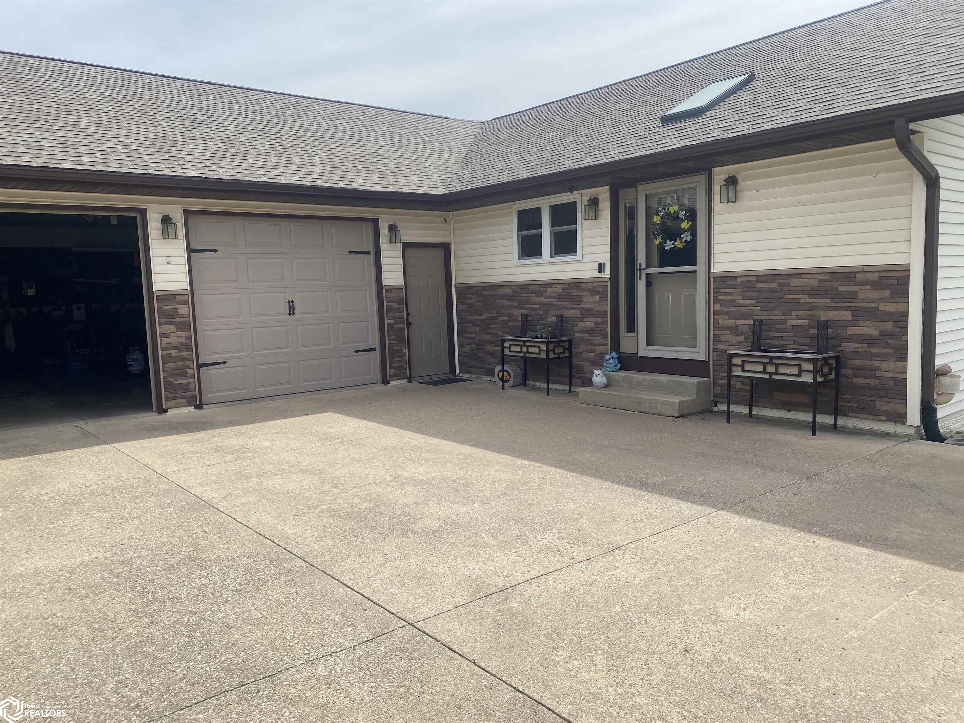 5030 N Lakeshore Drive, Brooklyn, Iowa image 12