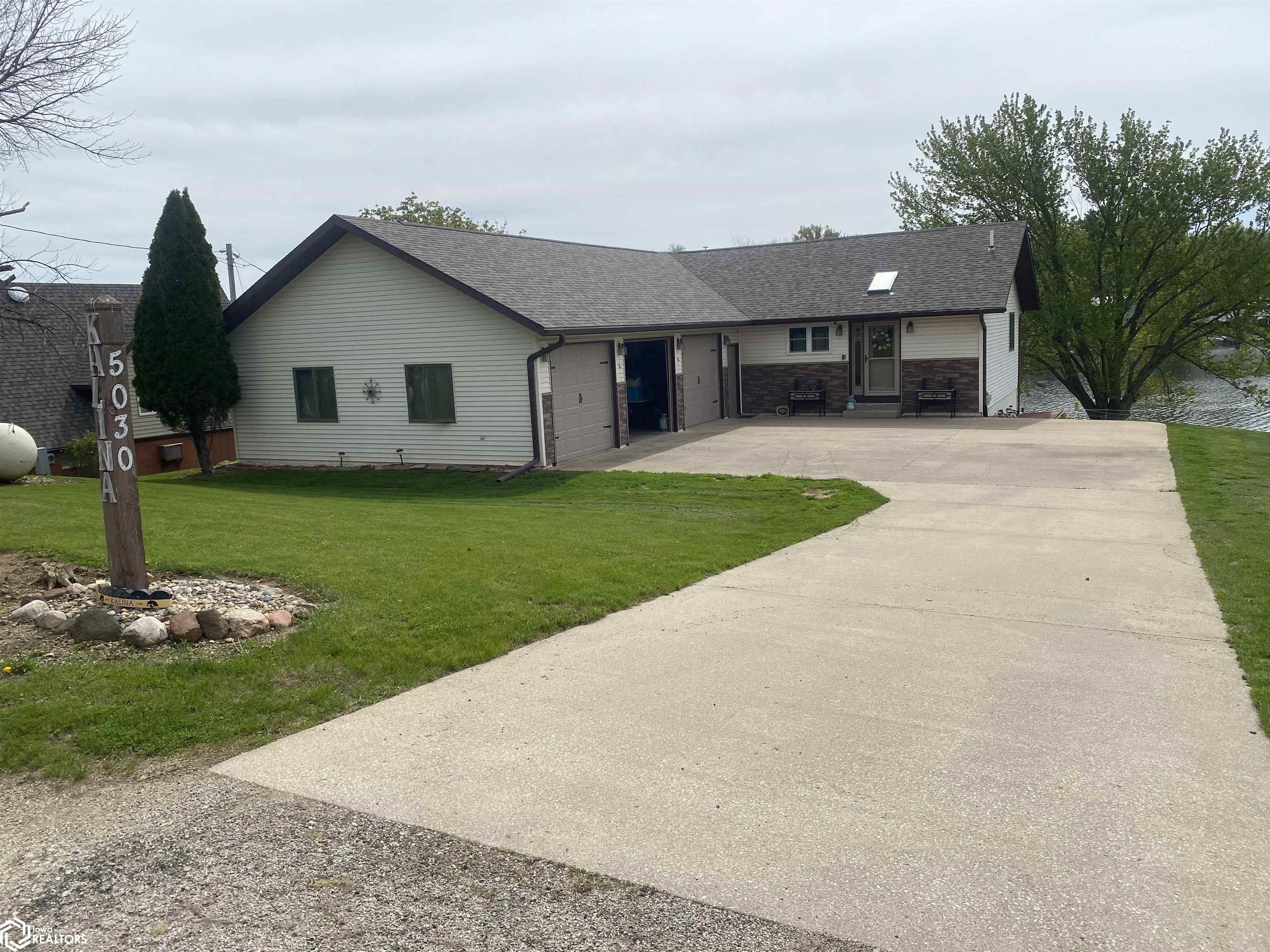 5030 N Lakeshore Drive, Brooklyn, Iowa image 16