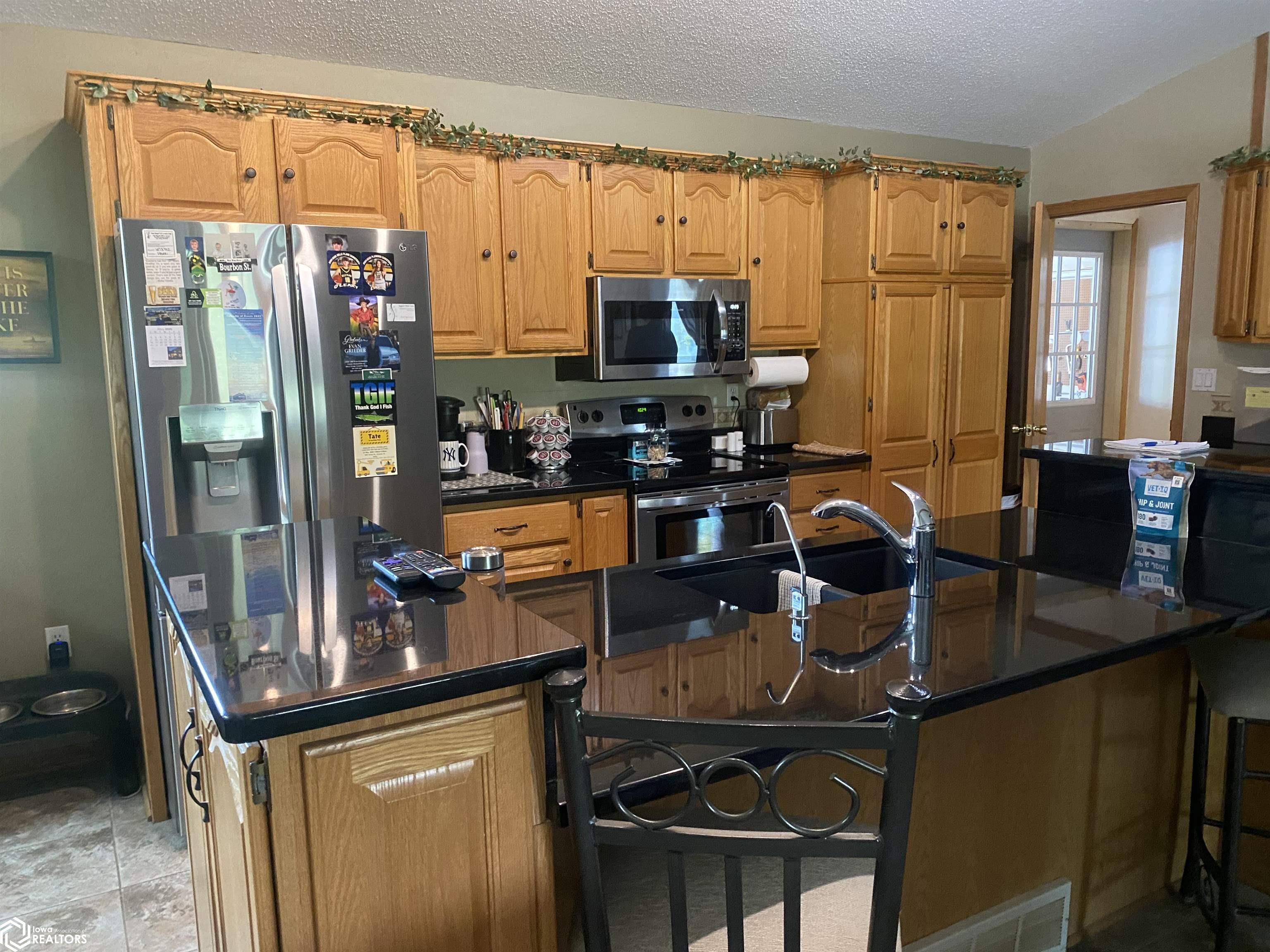 5030 N Lakeshore Drive, Brooklyn, Iowa image 3