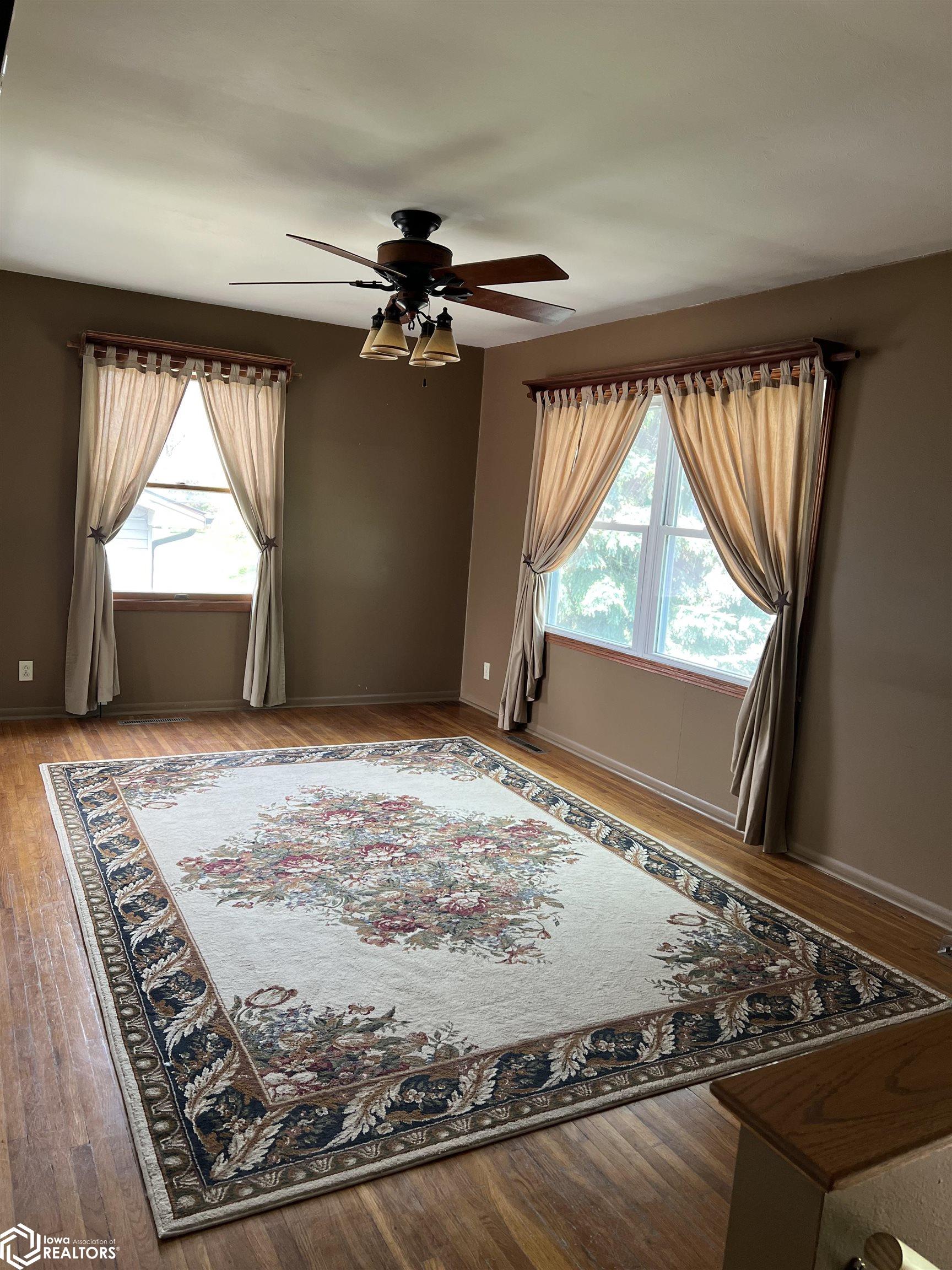1901 Hillcrest Drive, Atlantic, Iowa image 3