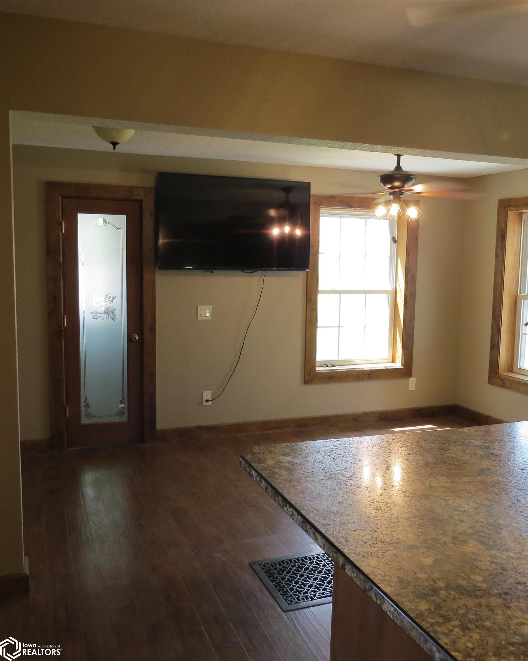 5170 80th Street, Montezuma, Iowa image 33