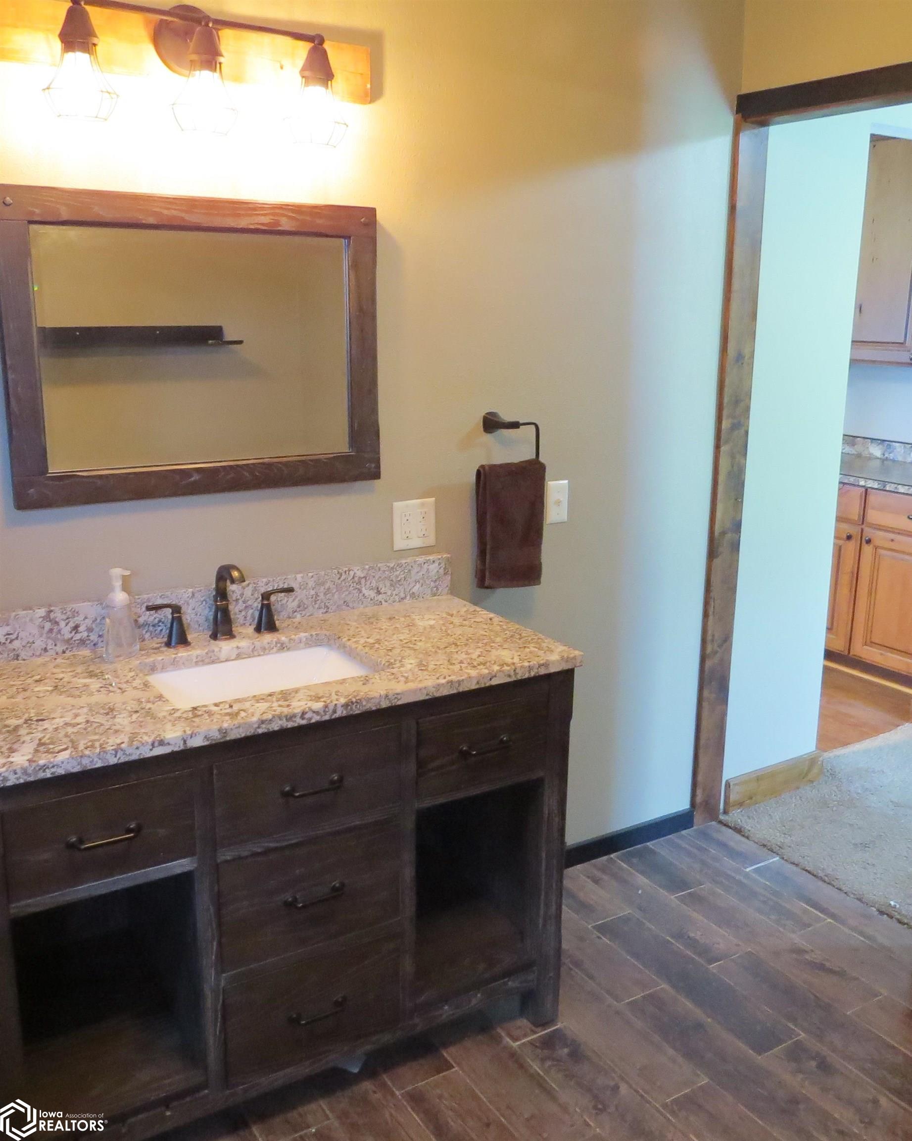5170 80th Street, Montezuma, Iowa image 36