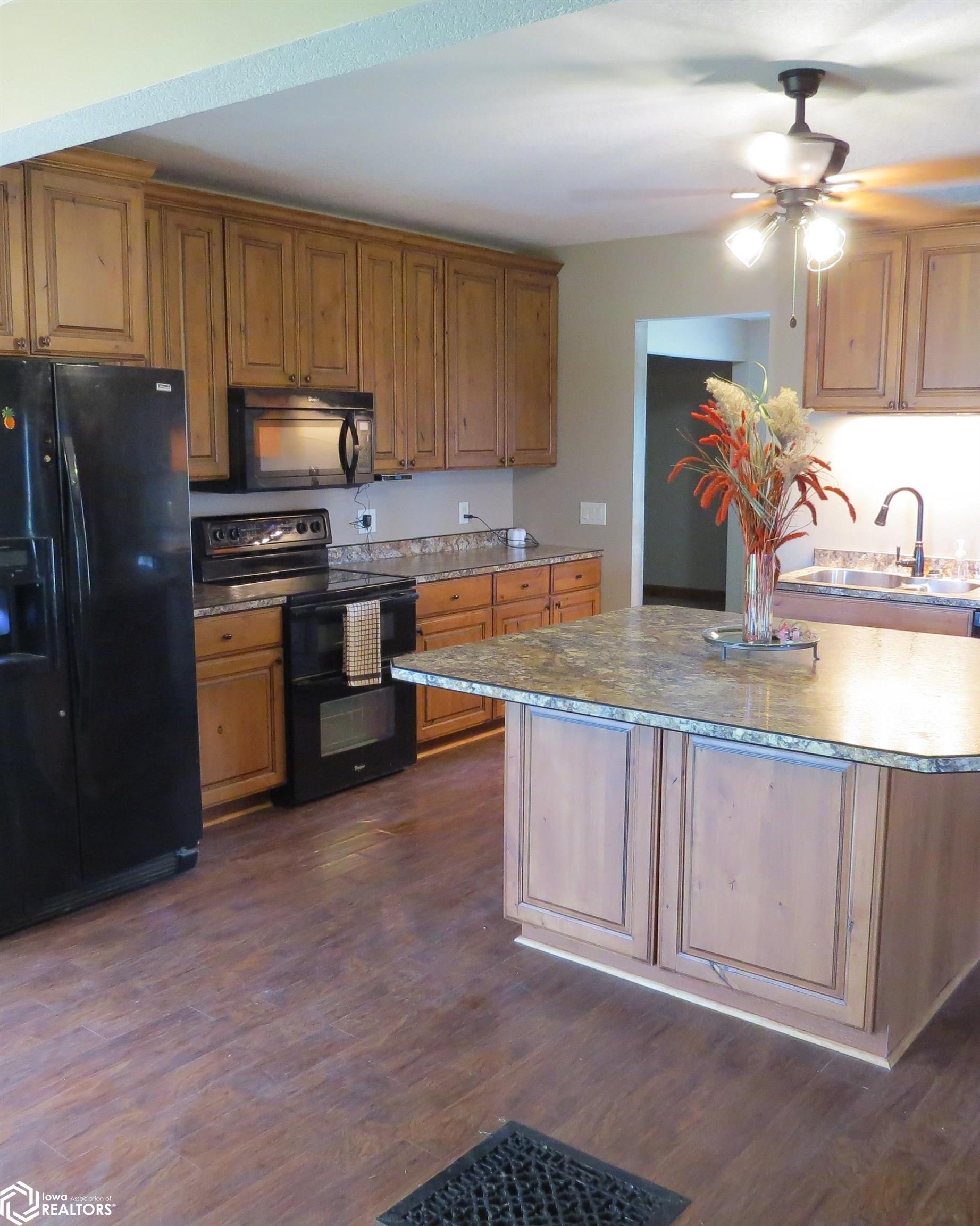 5170 80th Street, Montezuma, Iowa image 42
