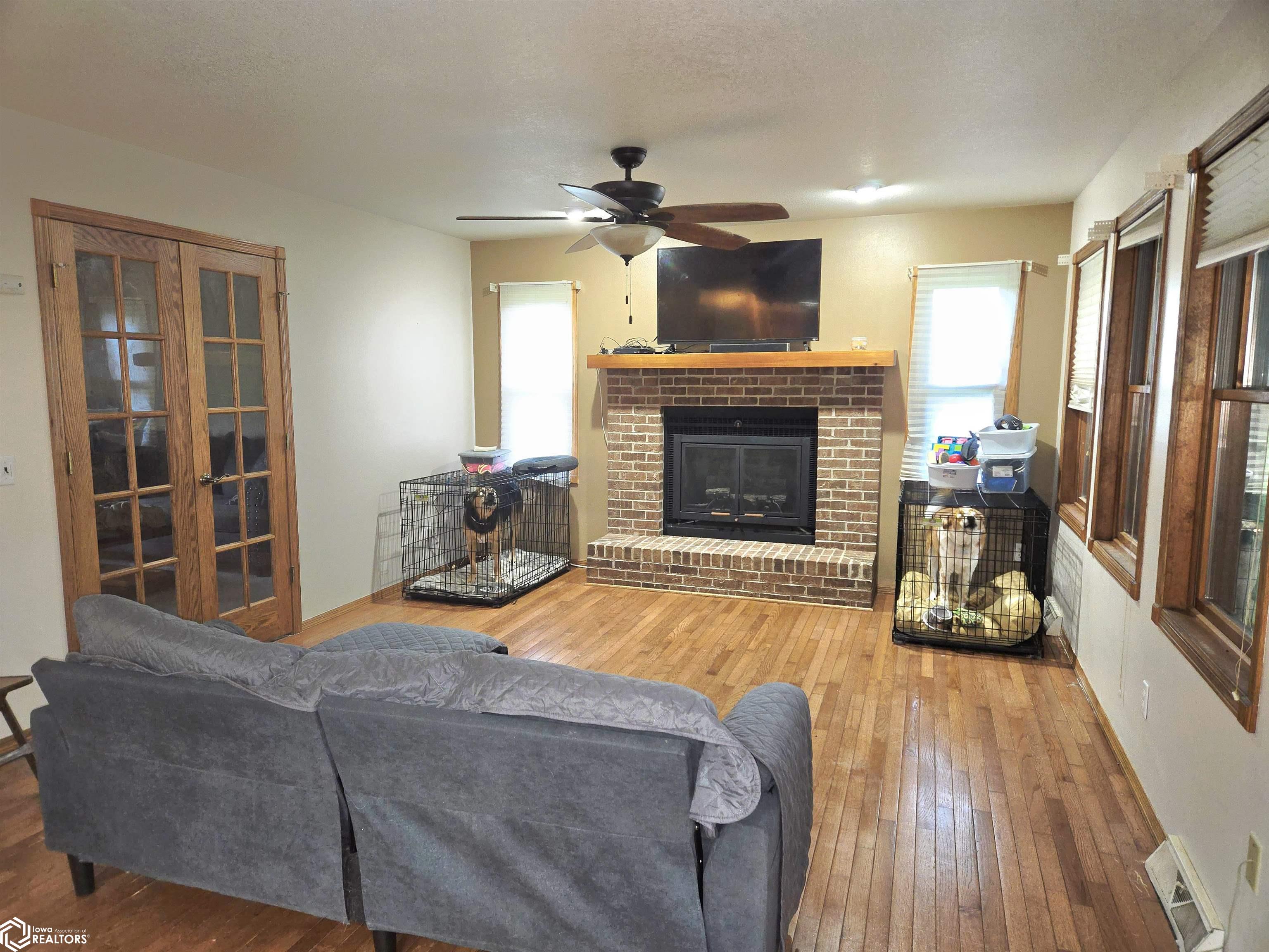 5515 Ferres Lane, Burlington, Iowa image 3
