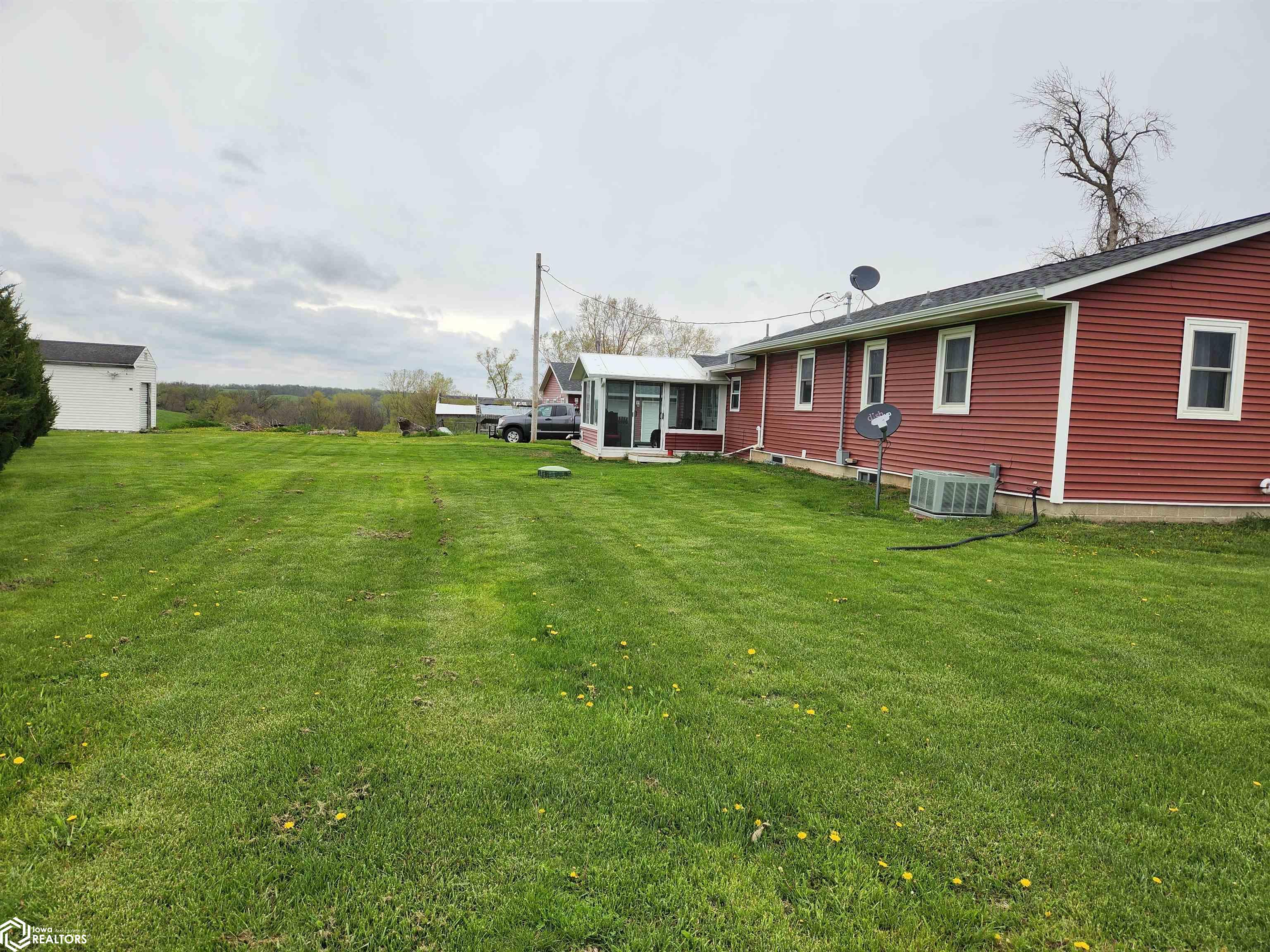 3692 Highway 63, Tama, Iowa image 25