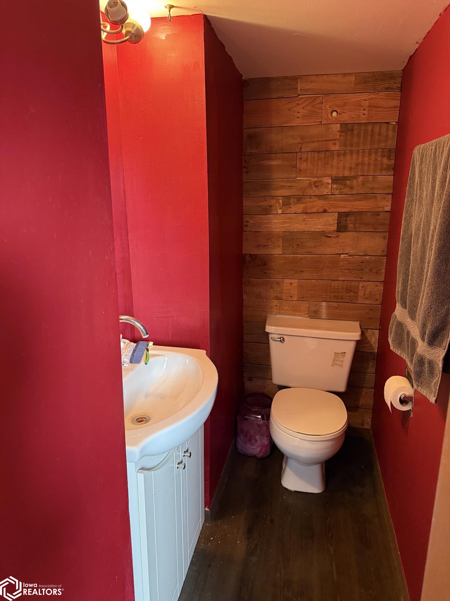 508 E Elm Street, Red Oak, Iowa image 11
