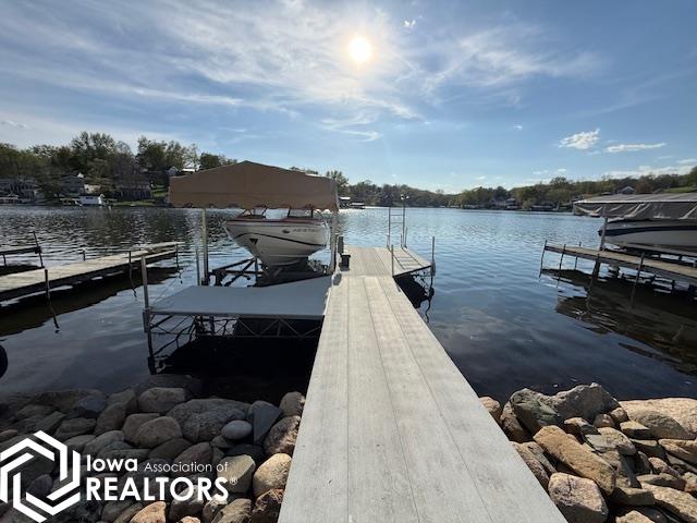 1299 Lakeshore Drive, Brooklyn, Iowa image 37