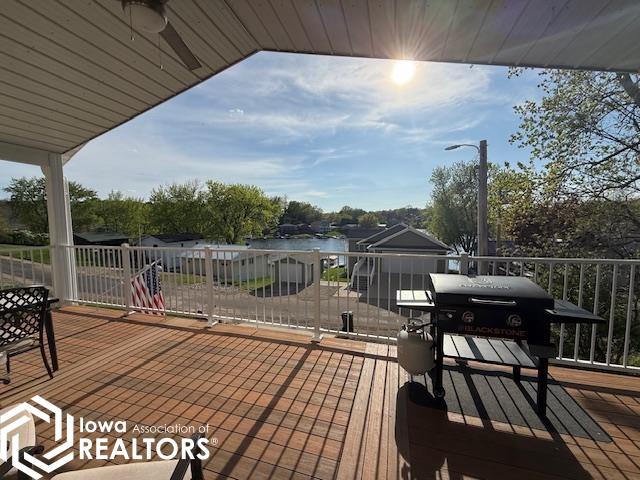 1299 Lakeshore Drive, Brooklyn, Iowa image 7