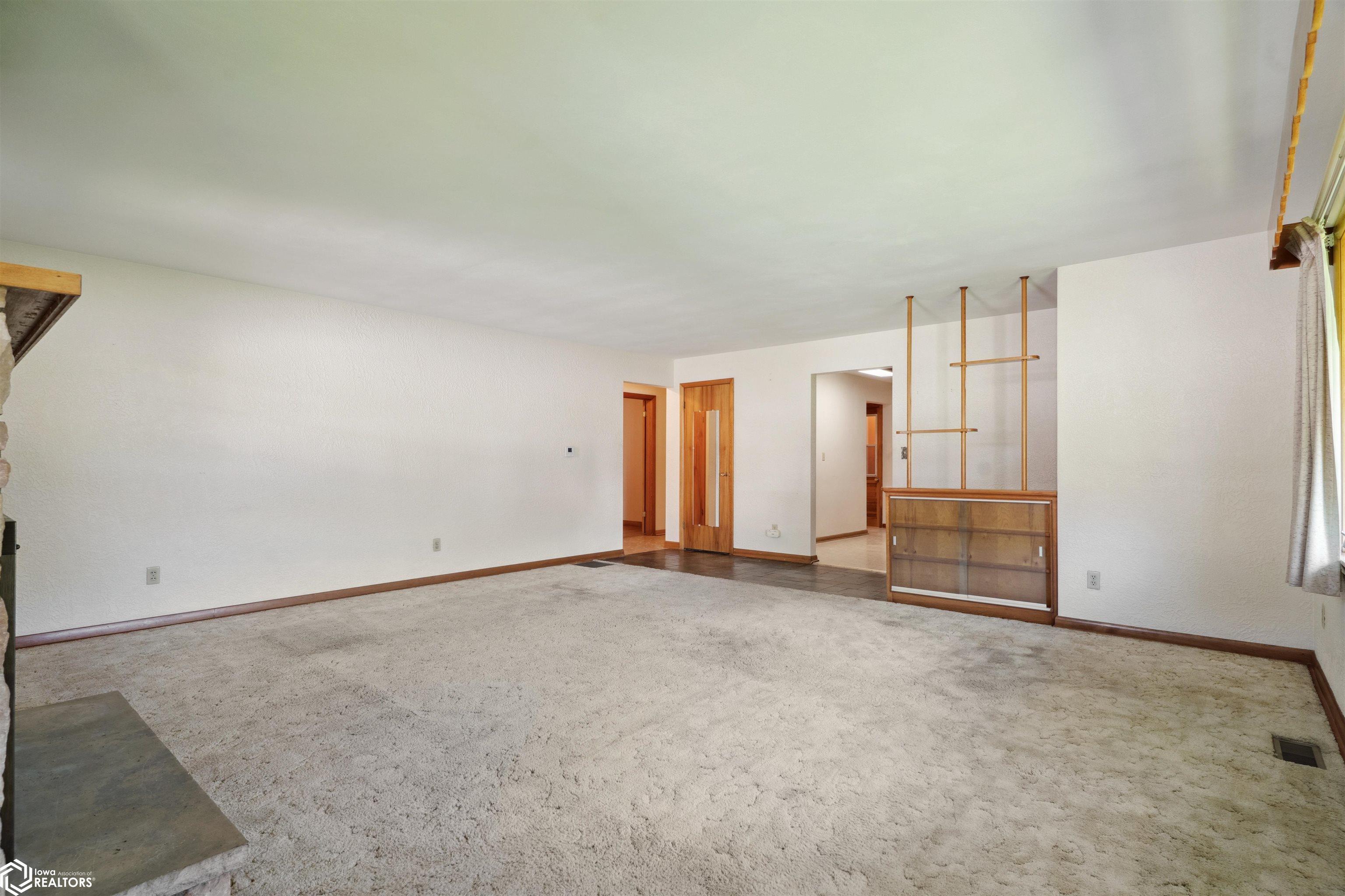 803 E Washington St., Mount Pleasant, Iowa image 6