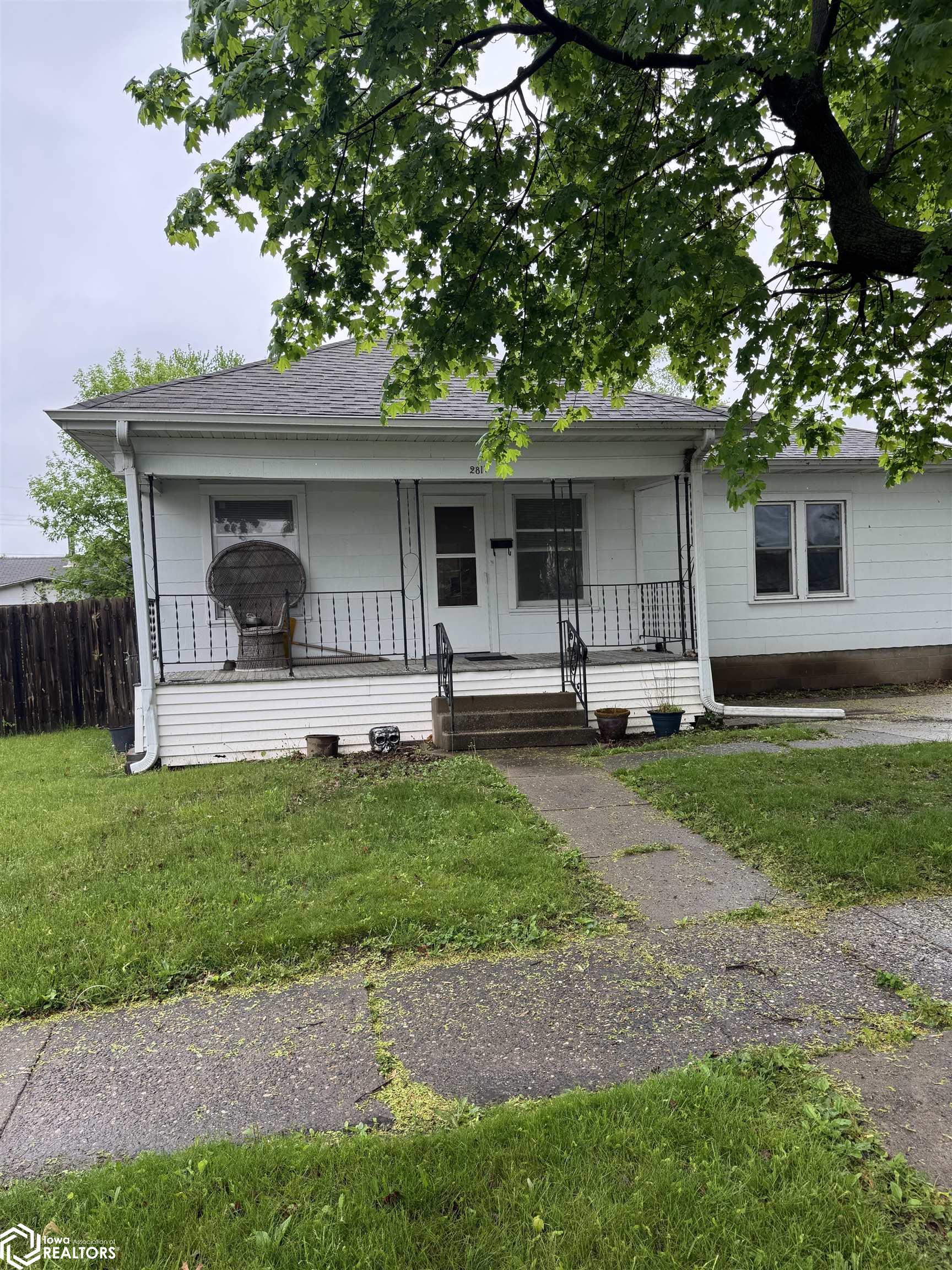 2819 Avenue J, Fort Madison, Iowa image 1
