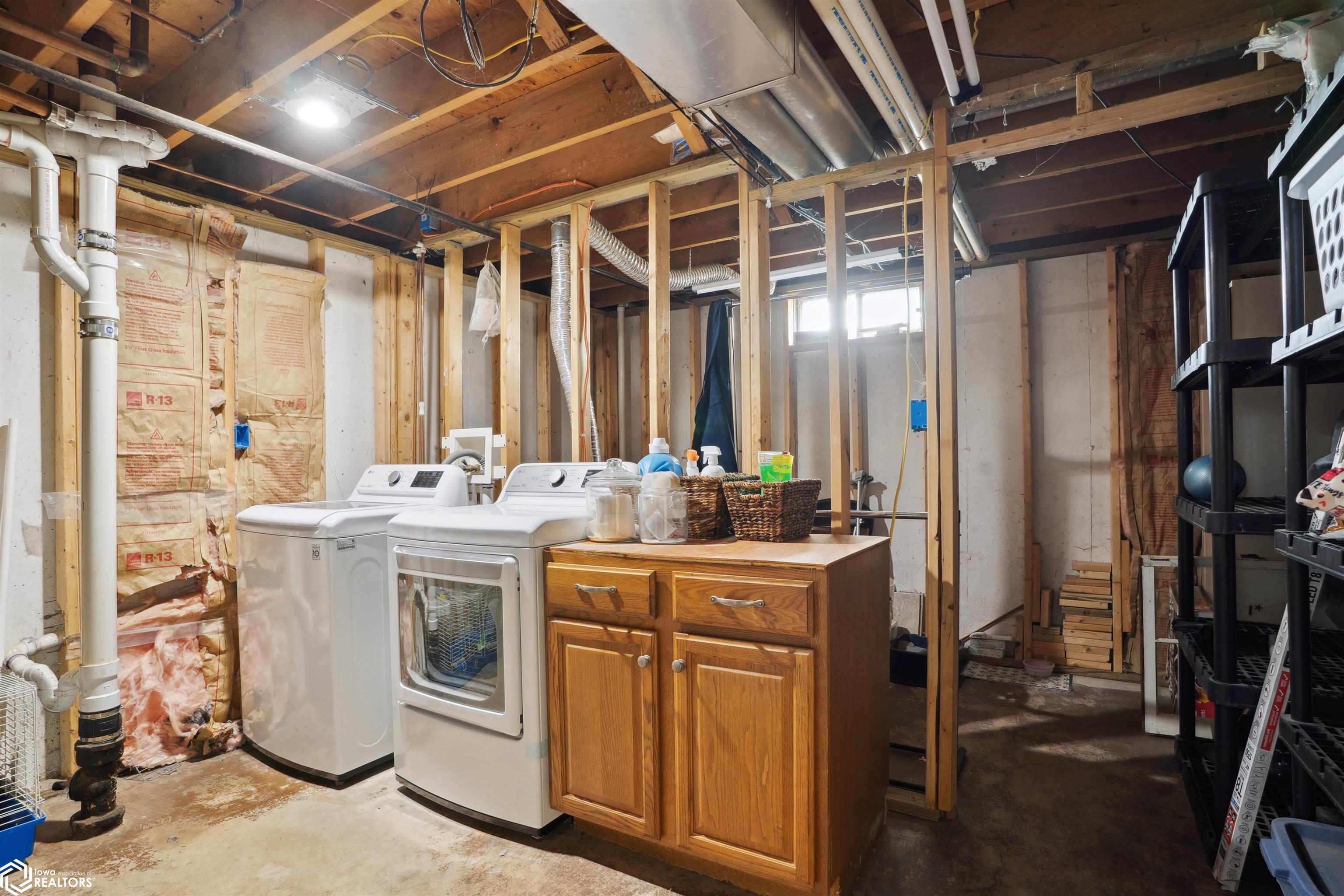 104 Greenbrier Drive, Burlington, Iowa image 23