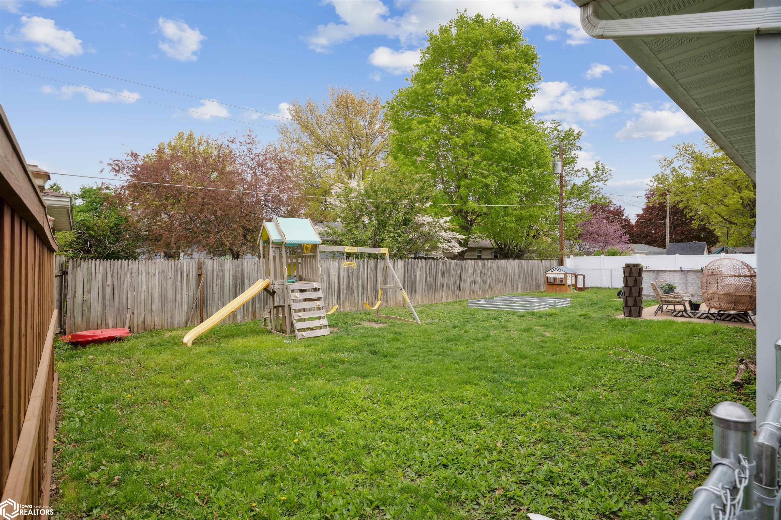 104 Greenbrier Drive, Burlington, Iowa image 26