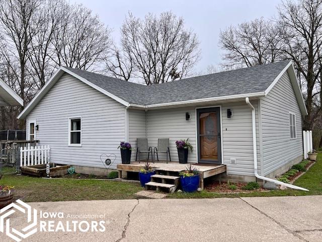 301 Wood Street, Webster City, Iowa image 1