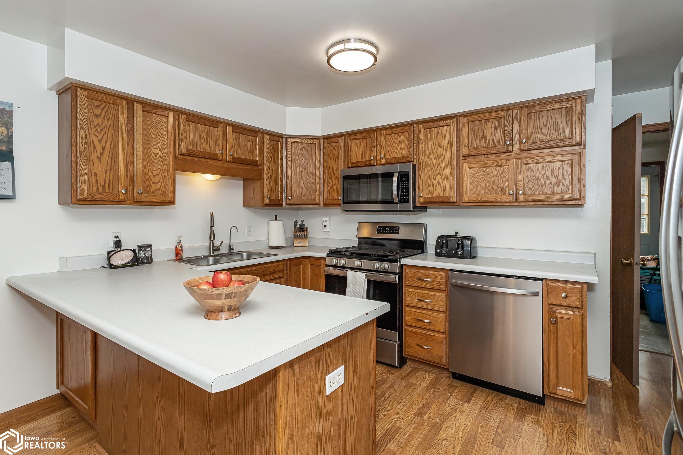 301 Wood Street, Webster City, Iowa image 15