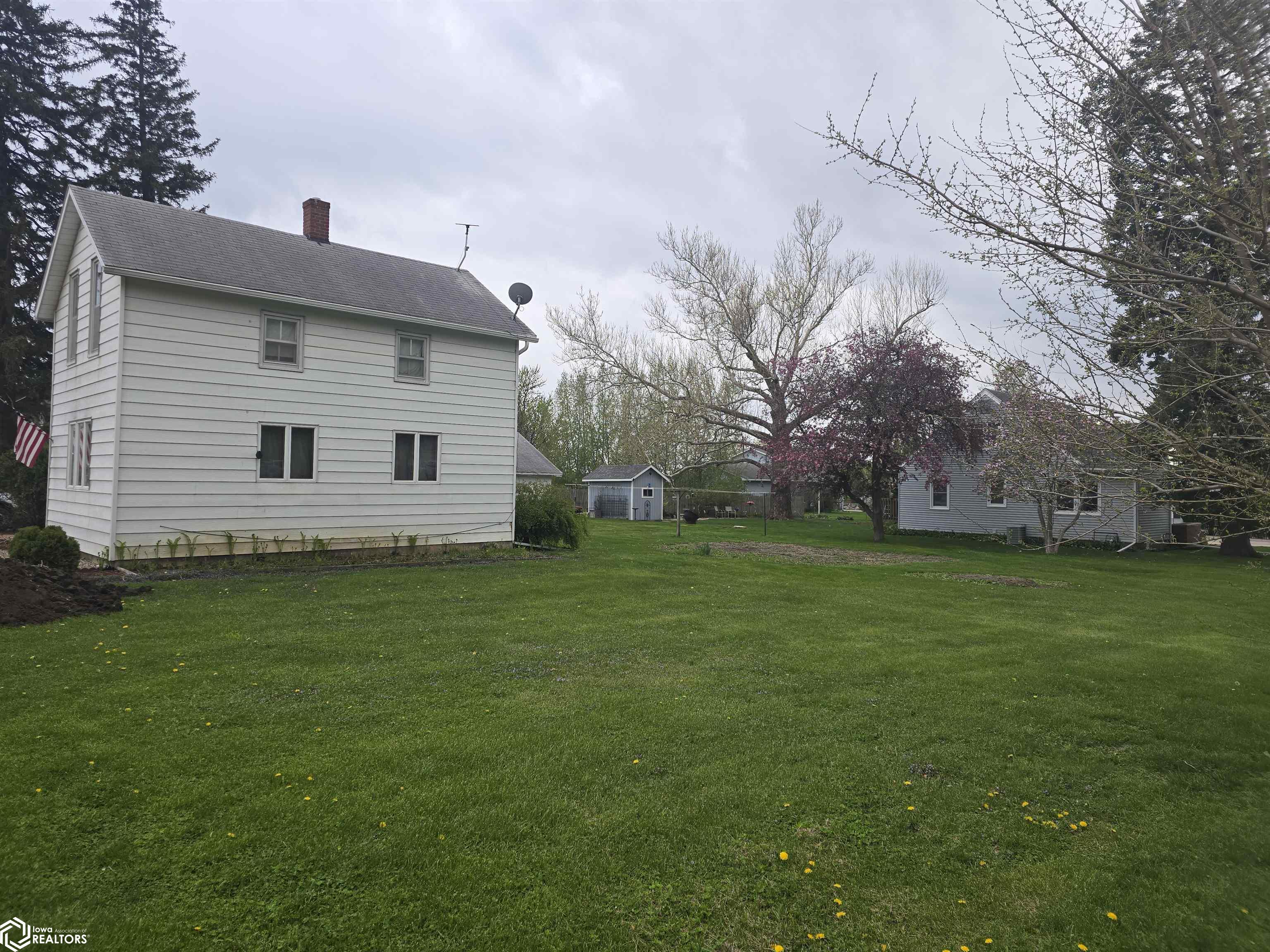 202 SW 7th Avenue, State Center, Iowa image 16
