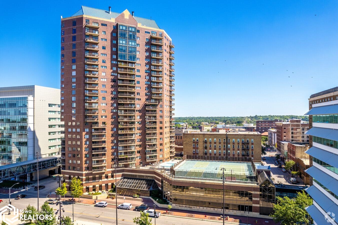 300 Walnut Street #2503, Des Moines, Iowa image 1