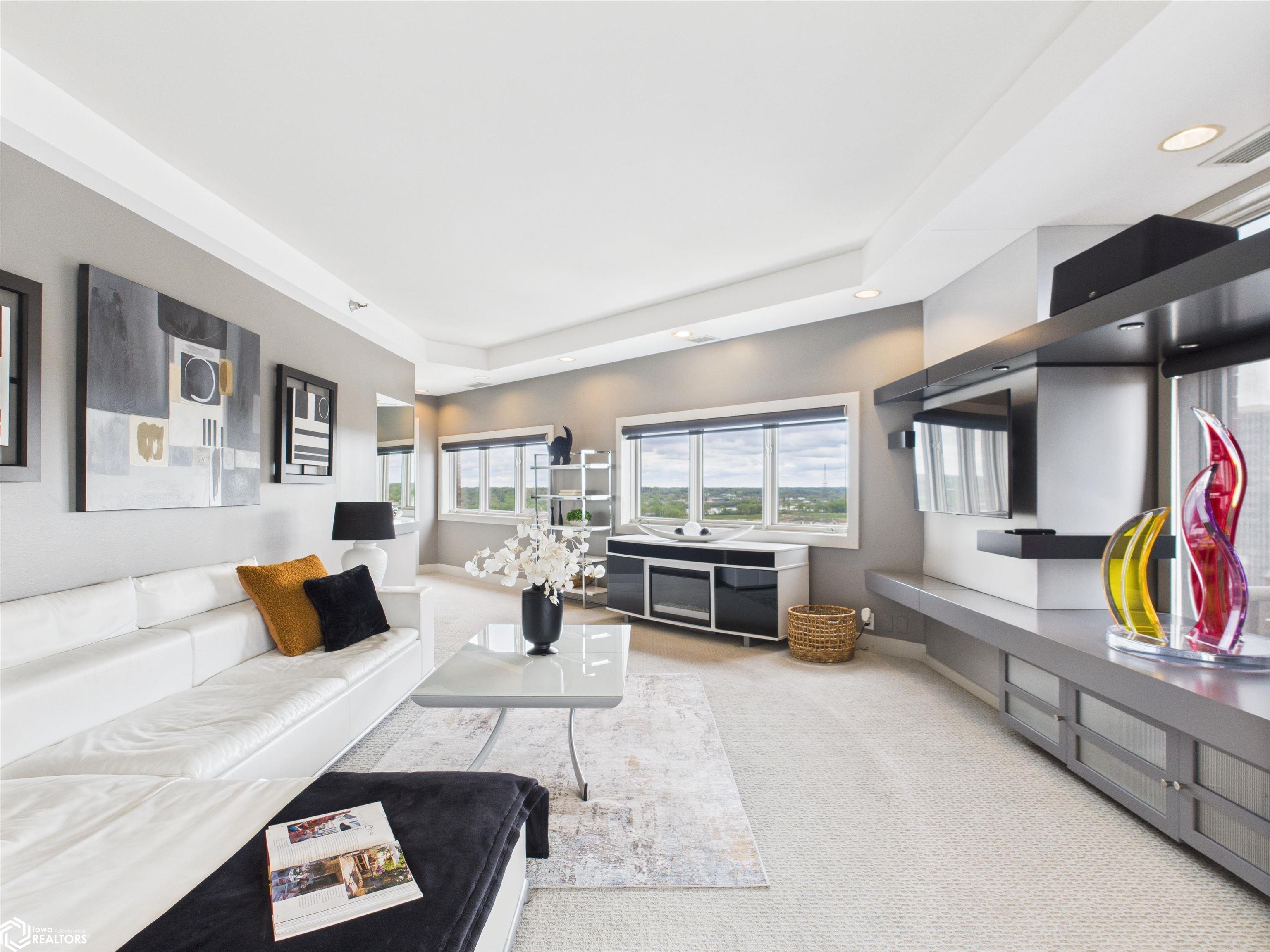 300 Walnut Street #2503, Des Moines, Iowa image 19