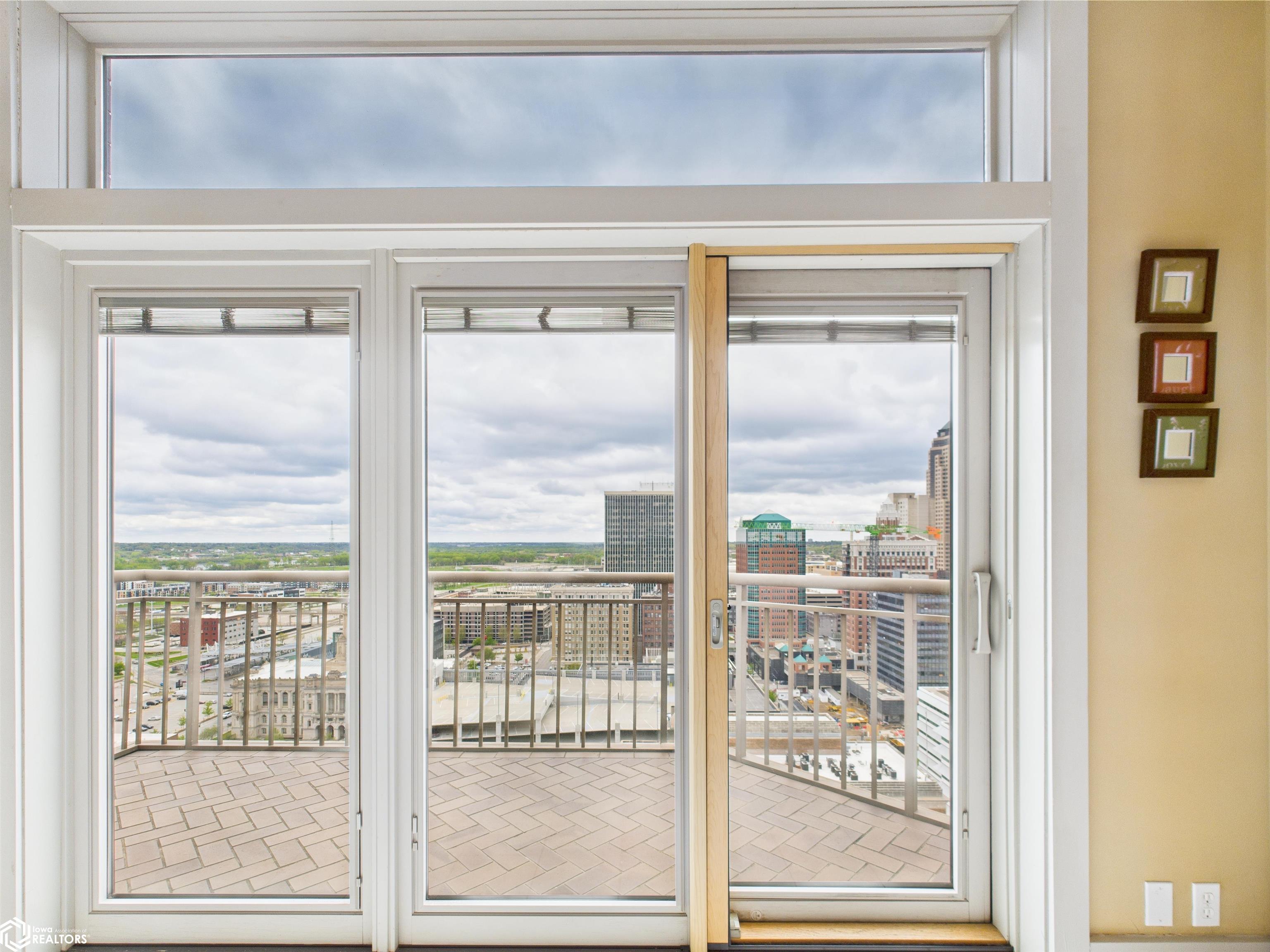300 Walnut Street #2503, Des Moines, Iowa image 26