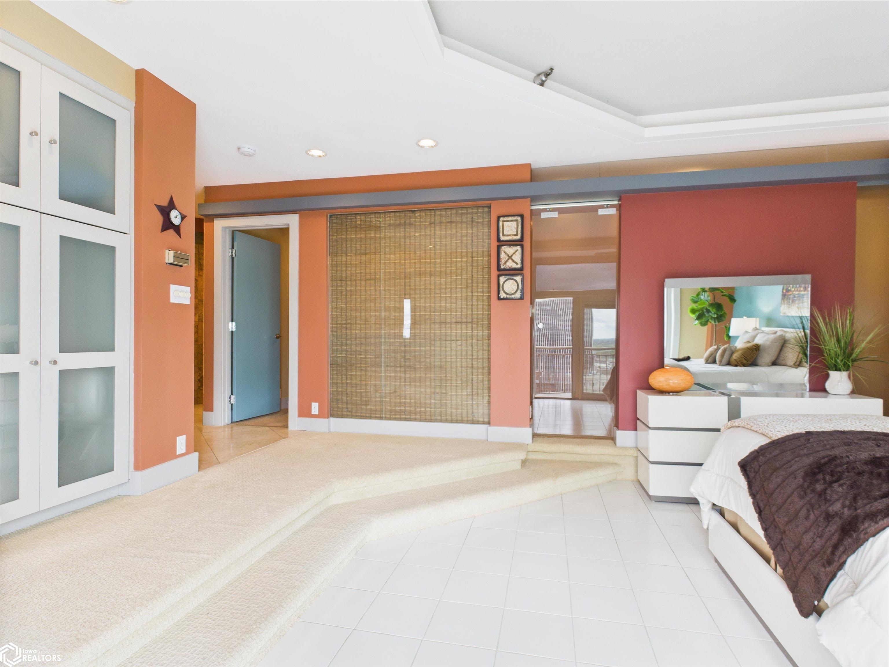300 Walnut Street #2503, Des Moines, Iowa image 27