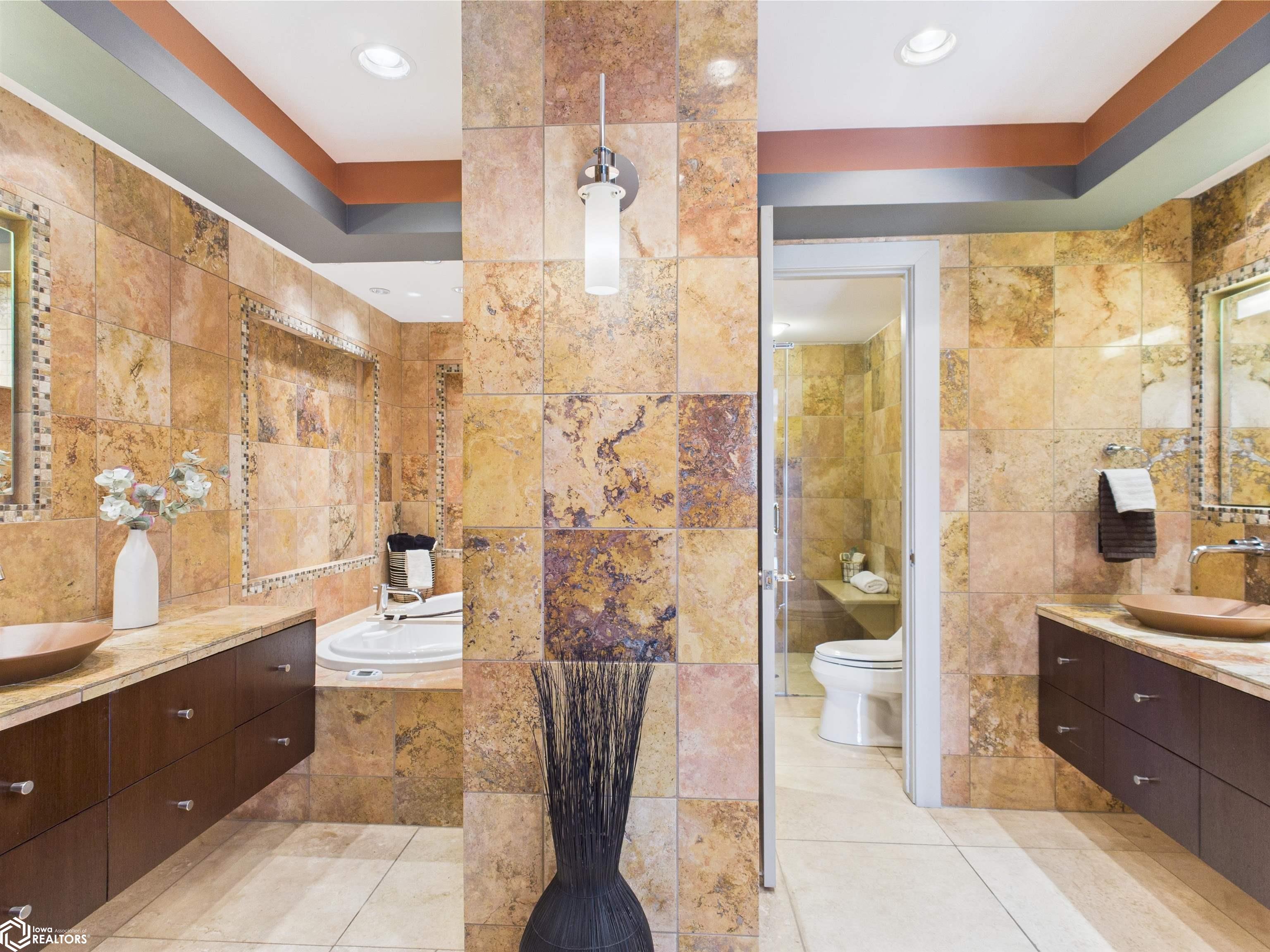 300 Walnut Street #2503, Des Moines, Iowa image 31