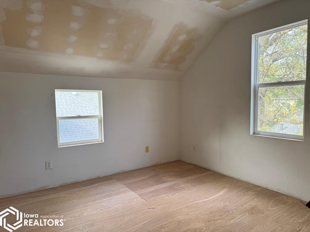 301 Ballard Street, West Burlington, Iowa image 19