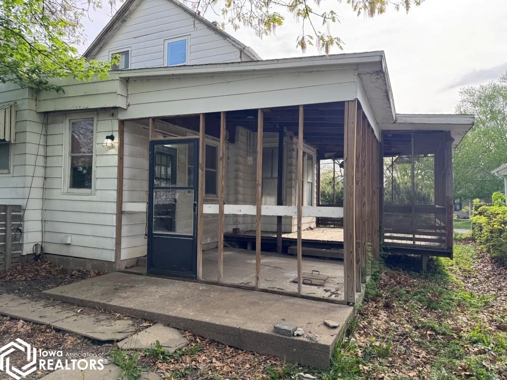 301 Ballard Street, West Burlington, Iowa image 6