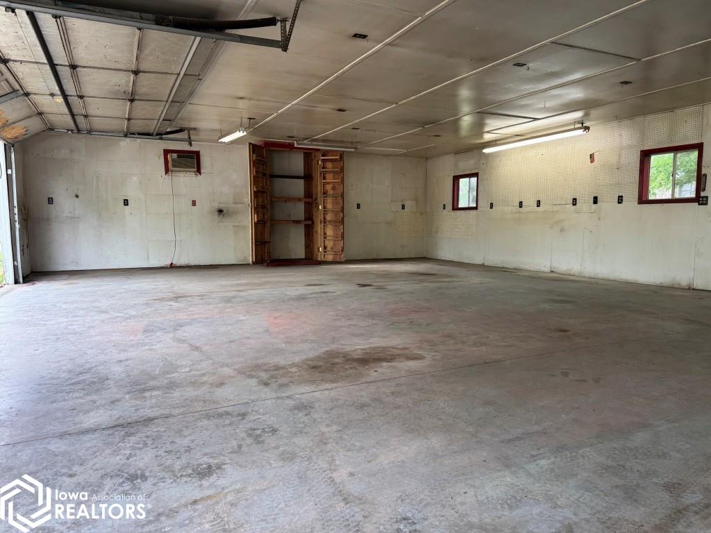301 Ballard Street, West Burlington, Iowa image 10