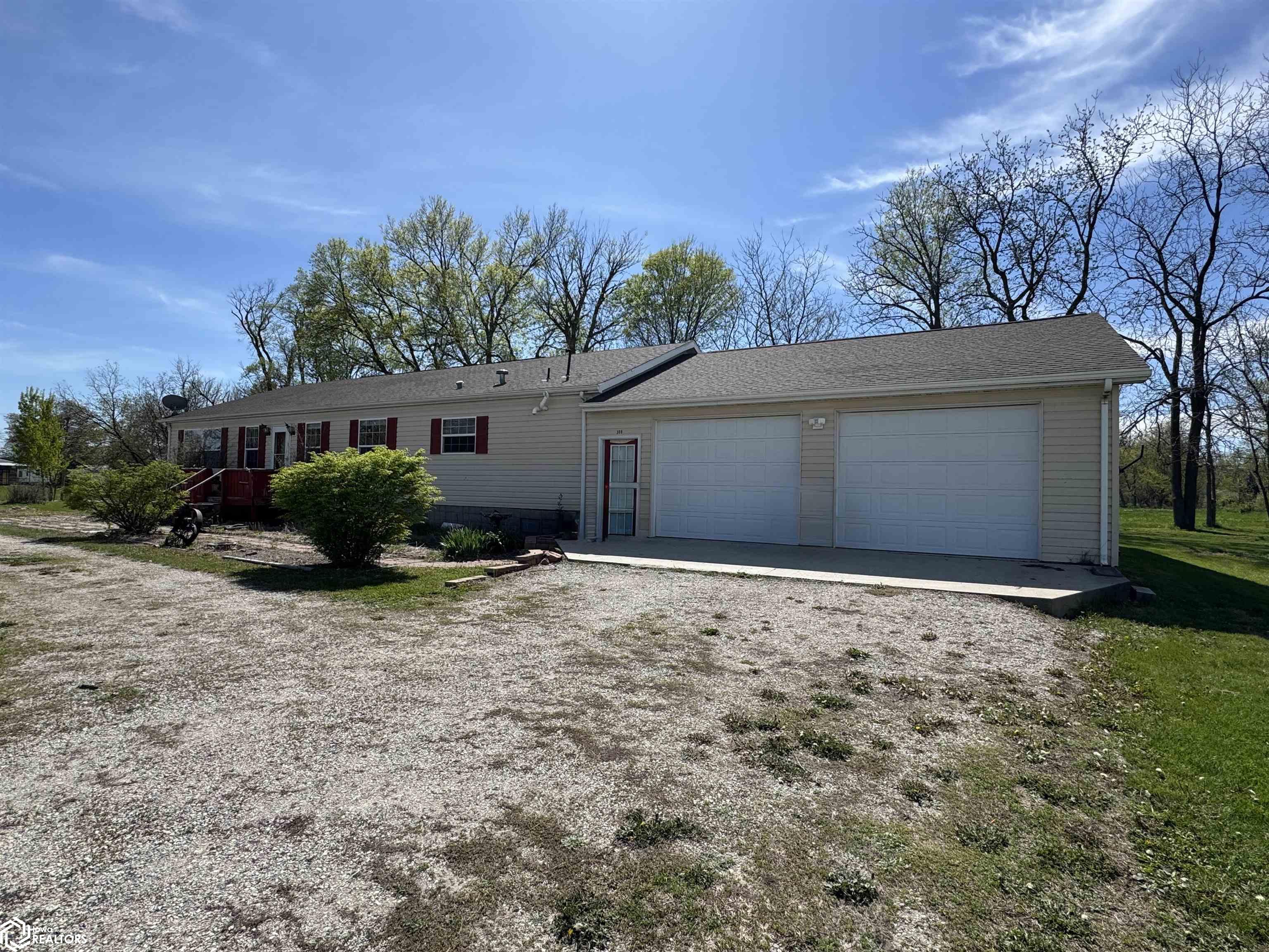 300 East Street, Arispe, Iowa image 2