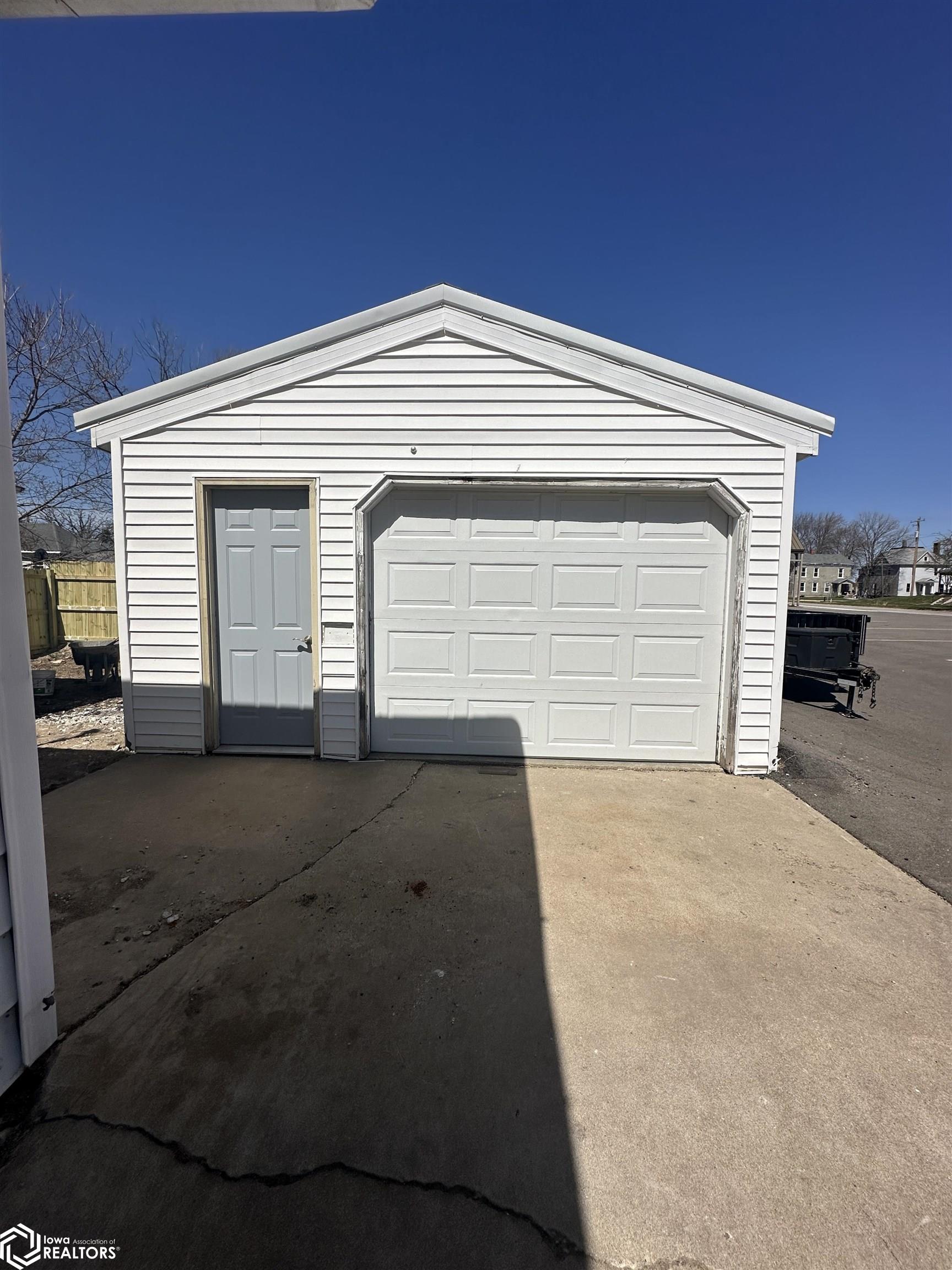 710 Iowa Street, Iowa Falls, Iowa image 32