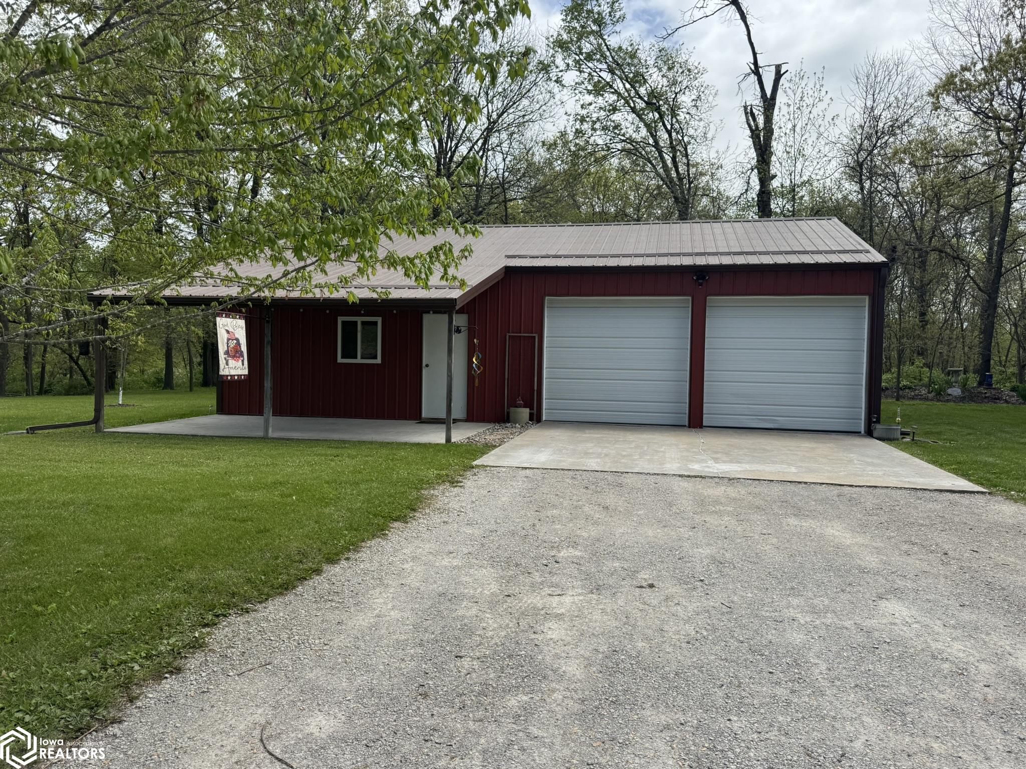 16500 213th Avenue, Centerville, Iowa image 3