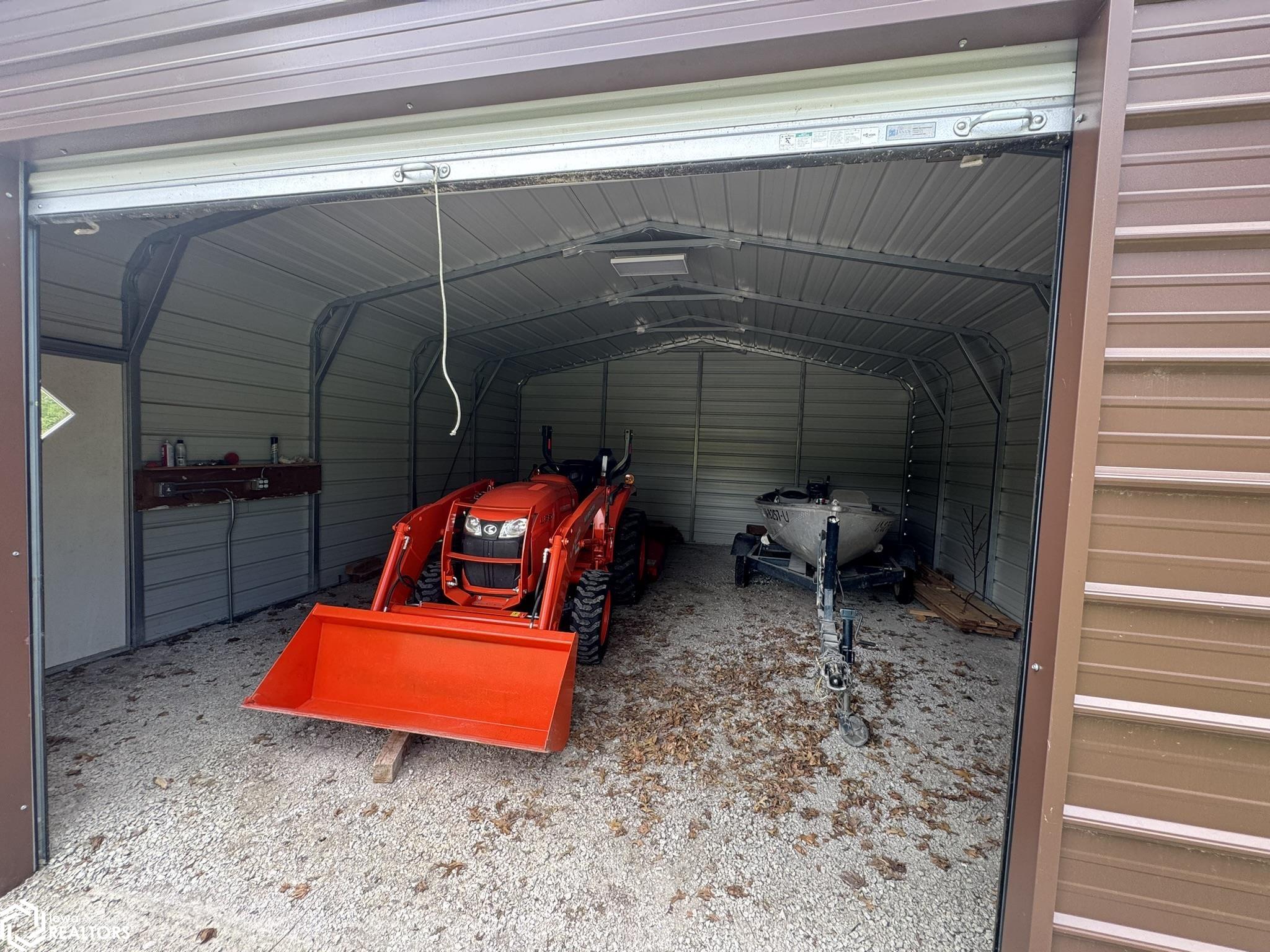 16500 213th Avenue, Centerville, Iowa image 33