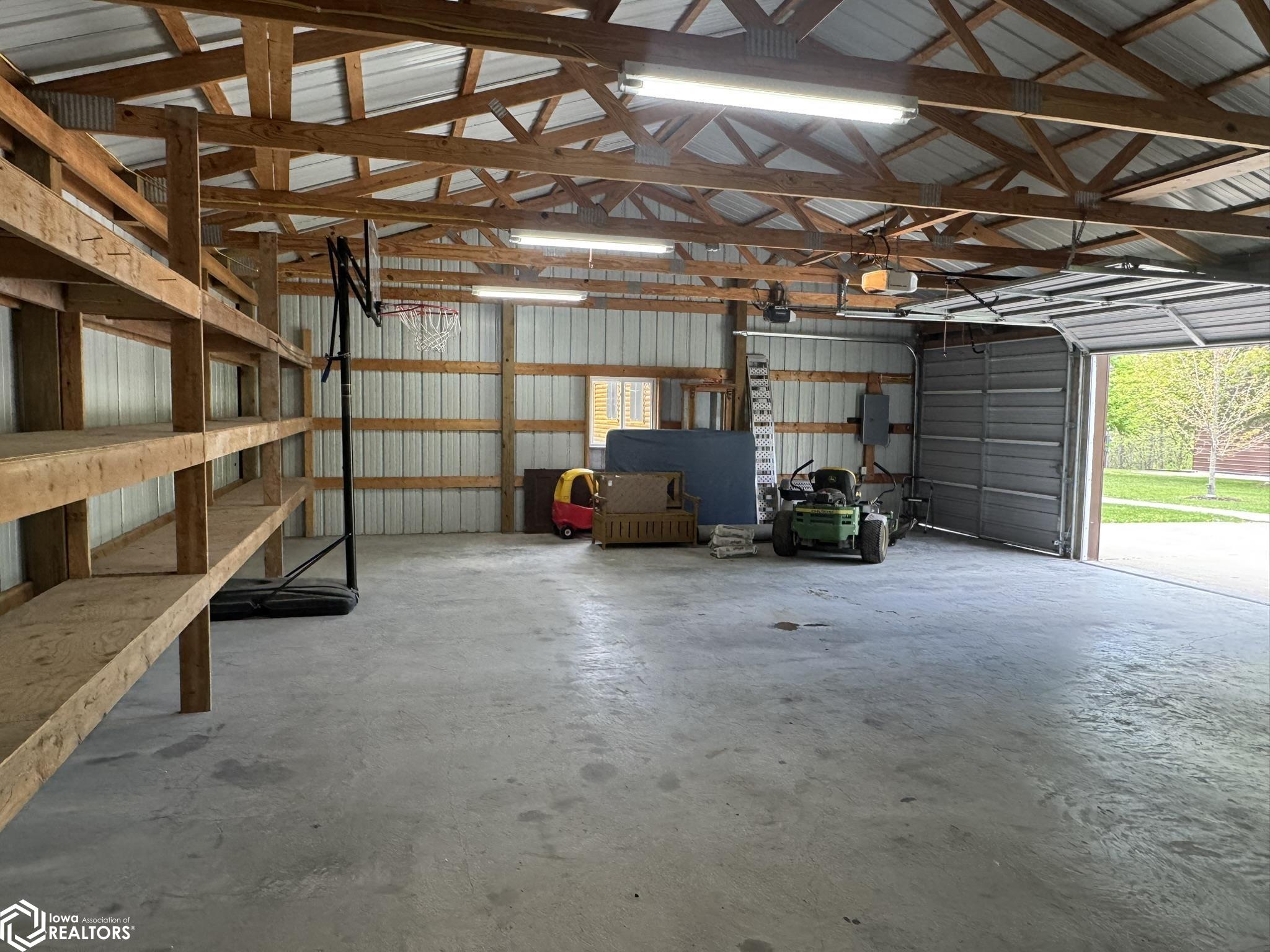 16500 213th Avenue, Centerville, Iowa image 36