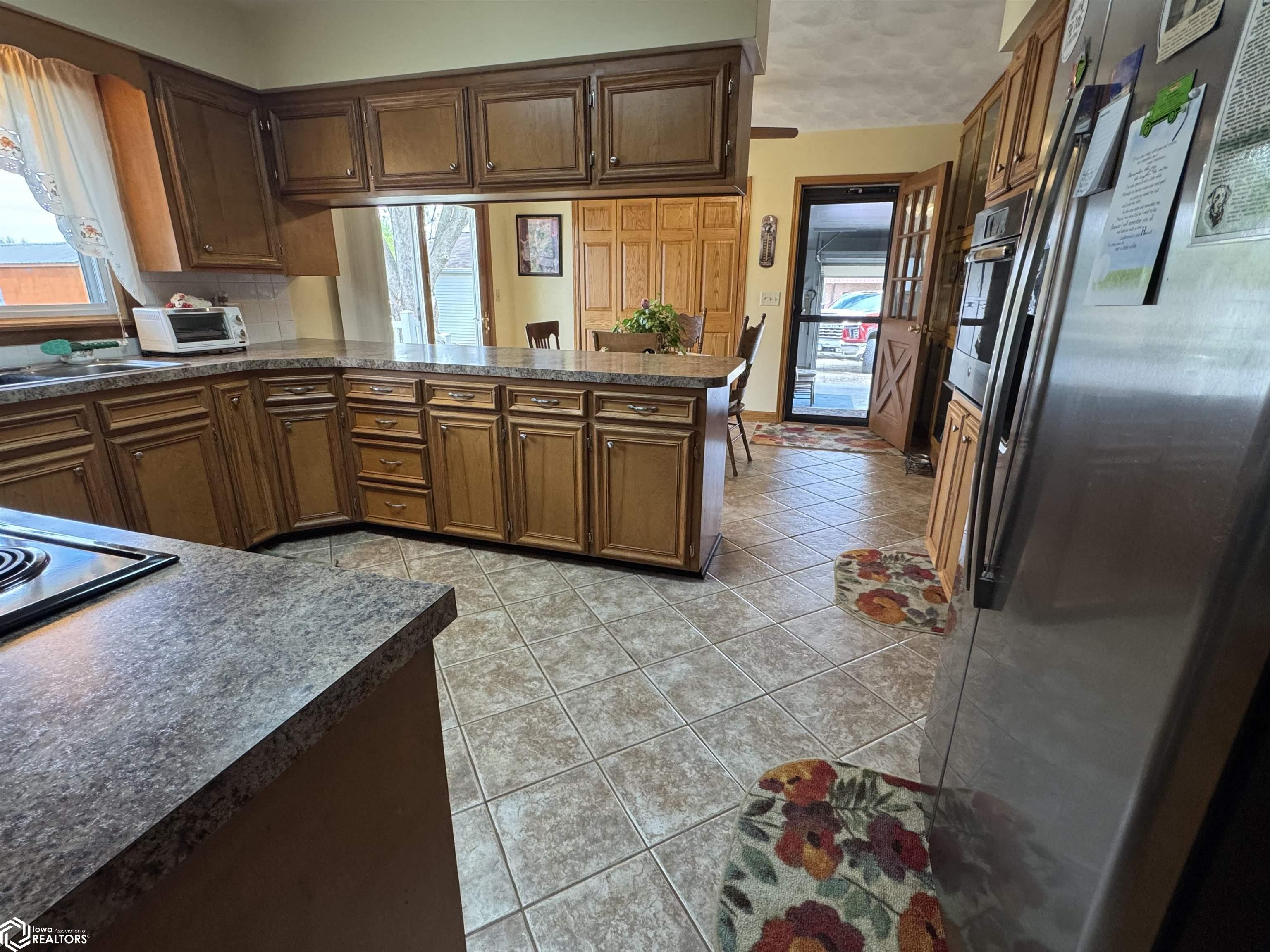 200 Royel Court, Wapello, Iowa image 10