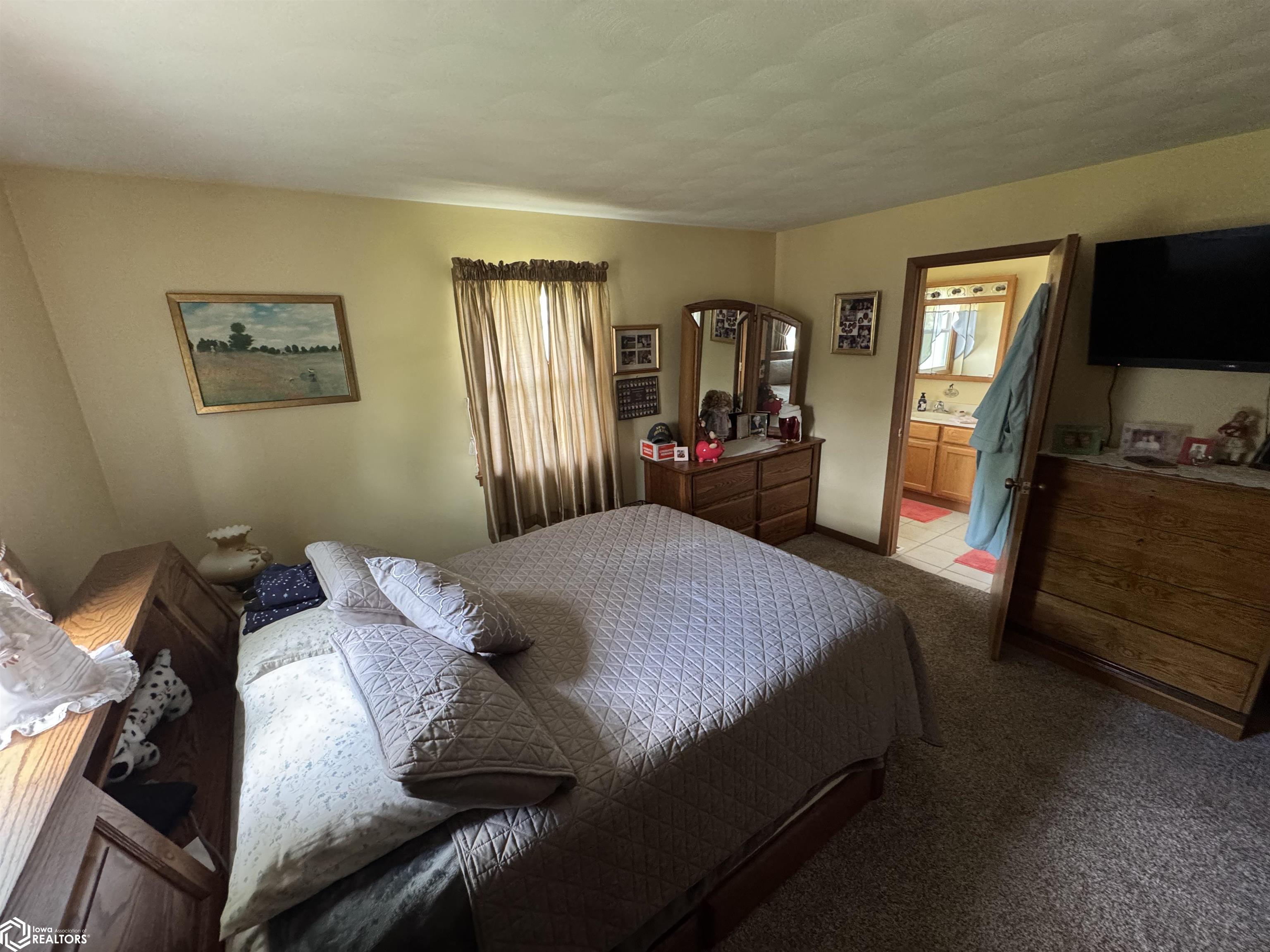 200 Royel Court, Wapello, Iowa image 23