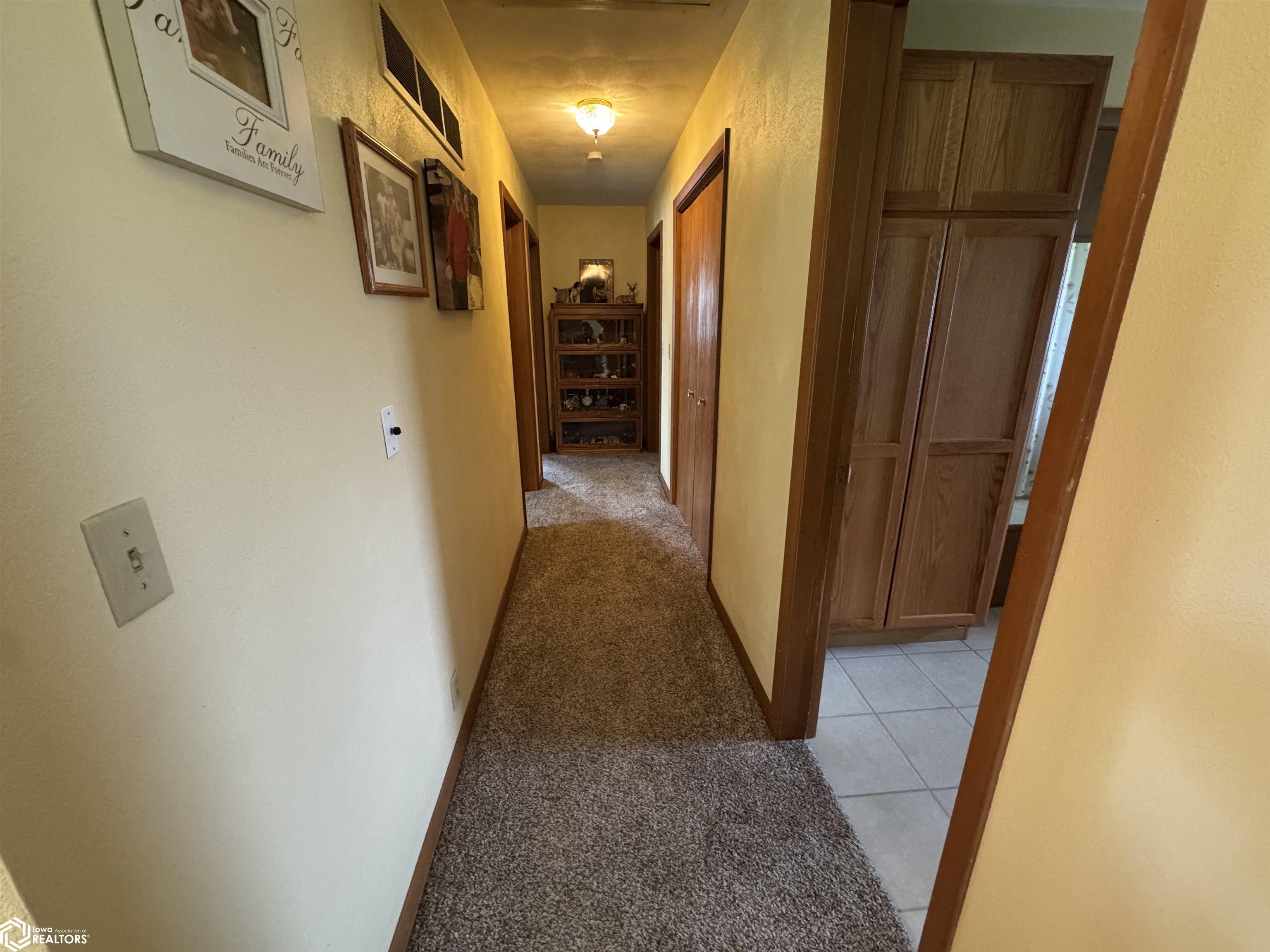 200 Royel Court, Wapello, Iowa image 24