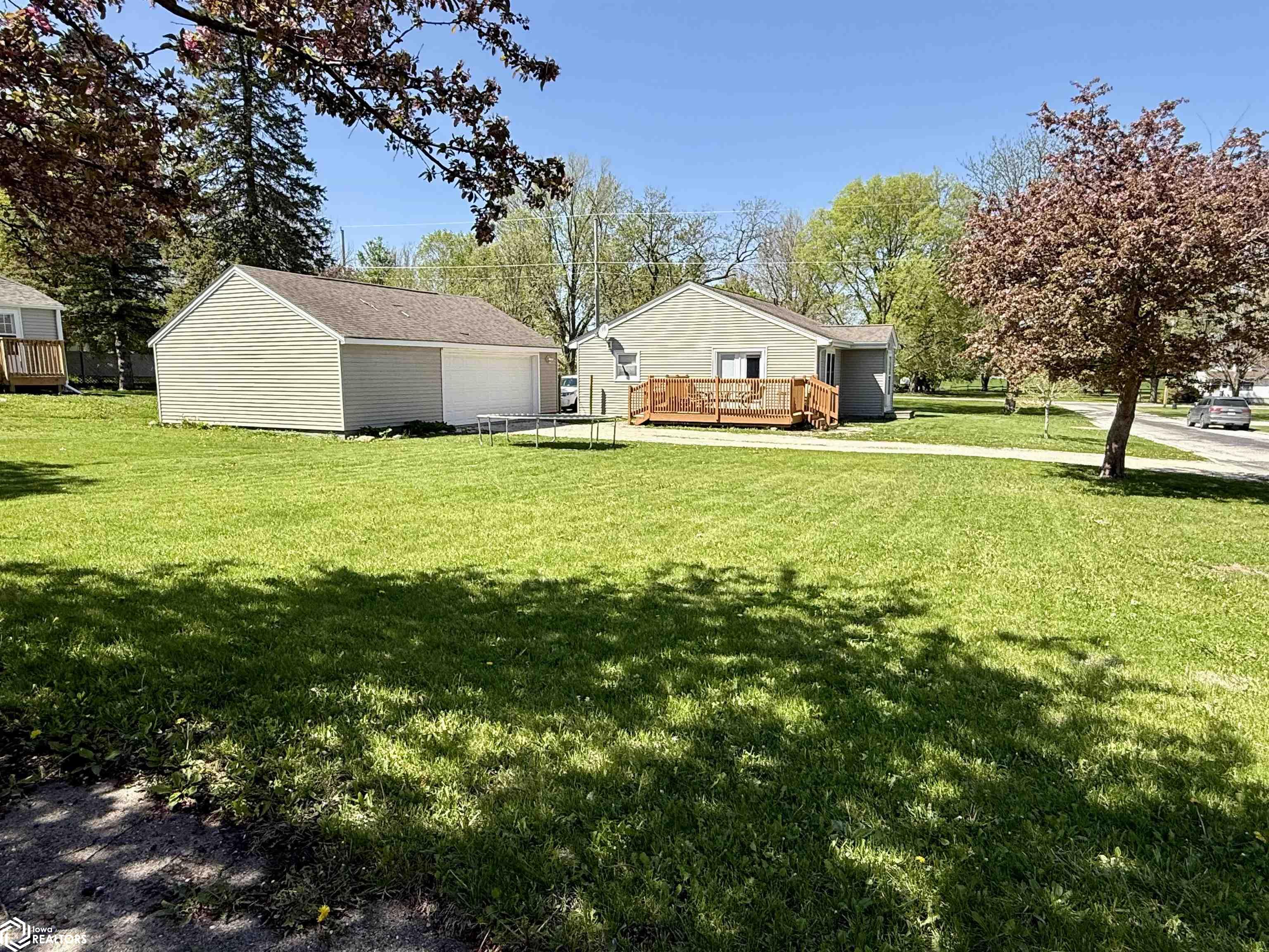 504 Livingston Street, Churdan, Iowa image 2