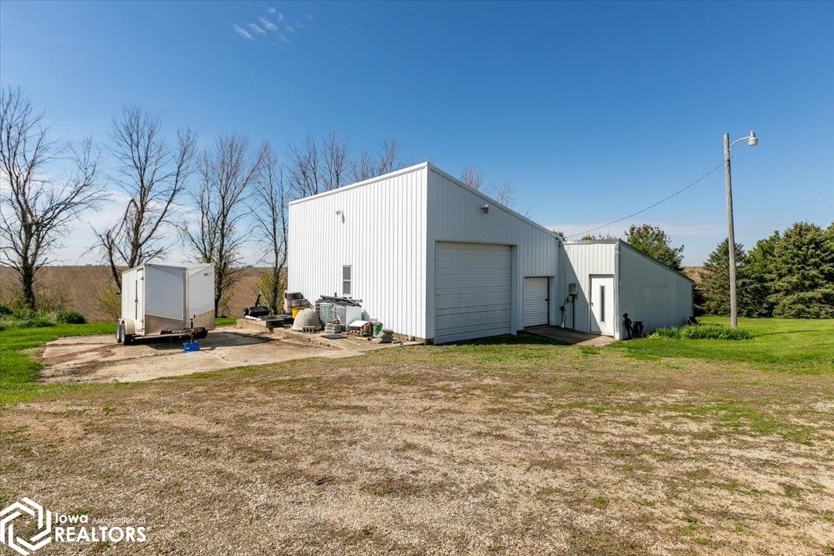 1208 310th Avenue, Malcom, Iowa image 27