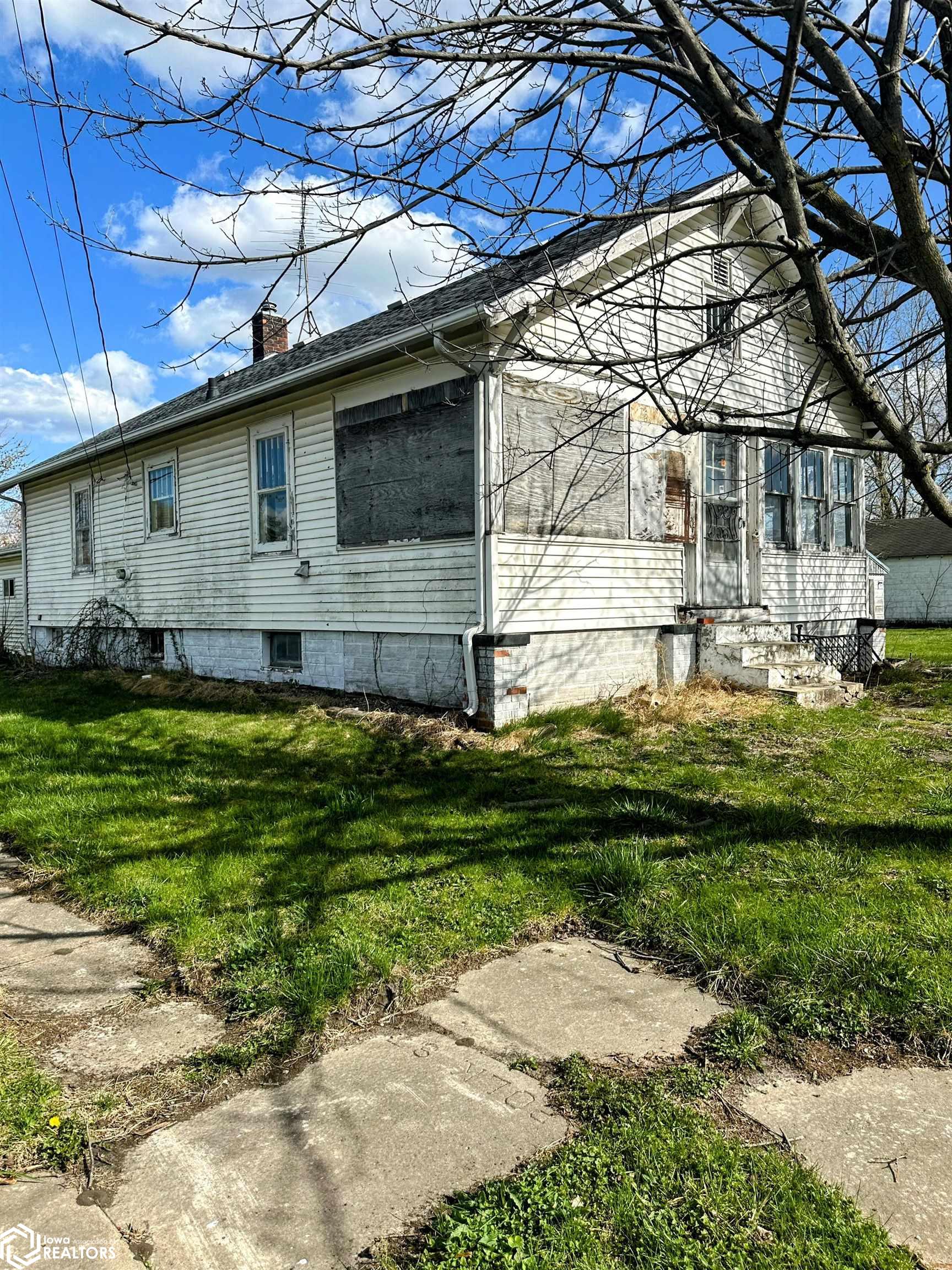306 N Mill, Blakesburg, Iowa image 4