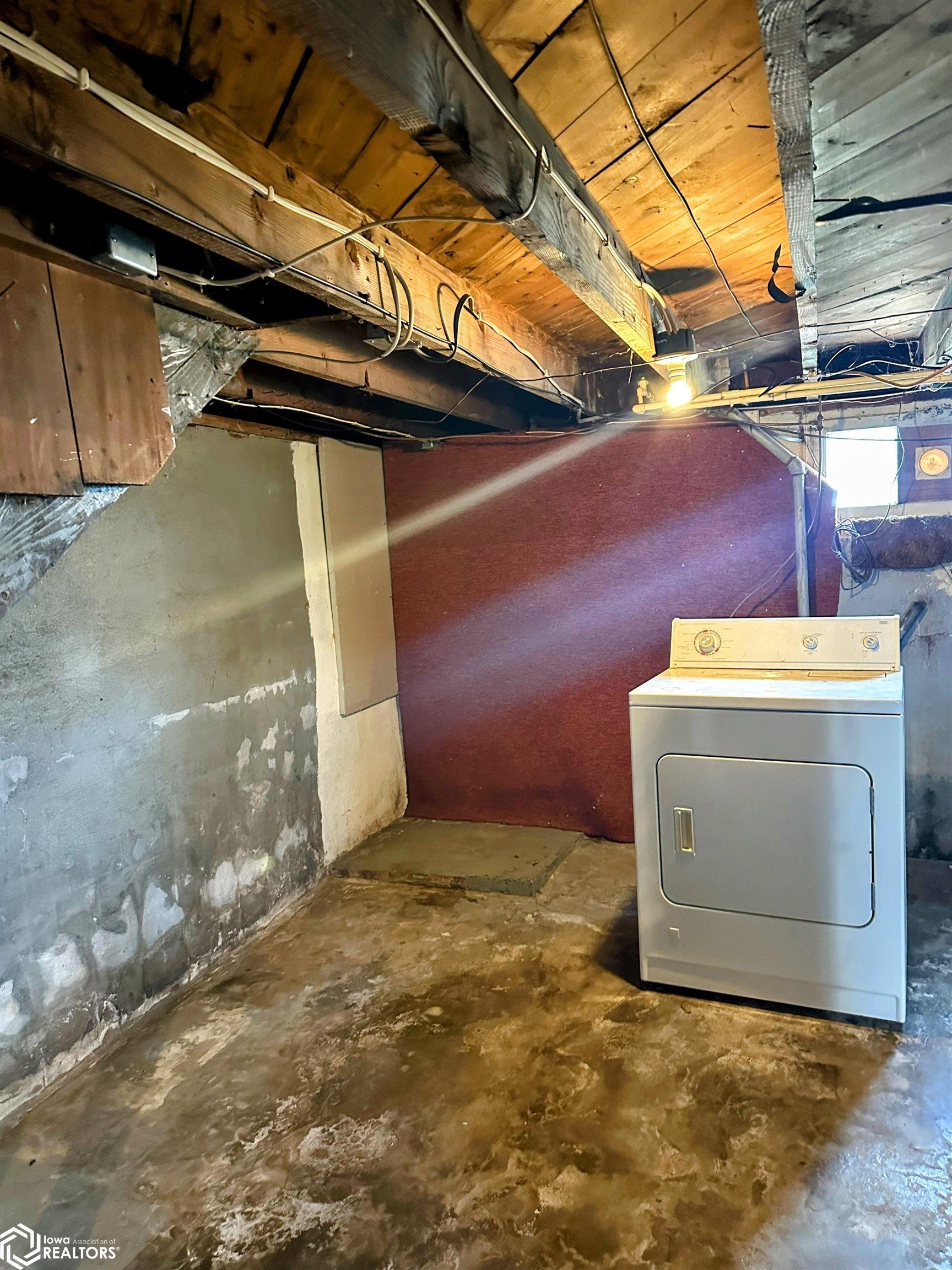 306 N Mill, Blakesburg, Iowa image 31
