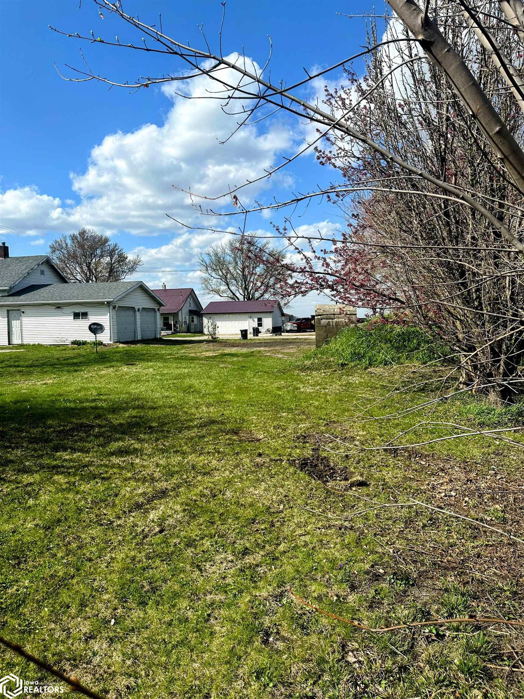 306 N Mill, Blakesburg, Iowa image 42