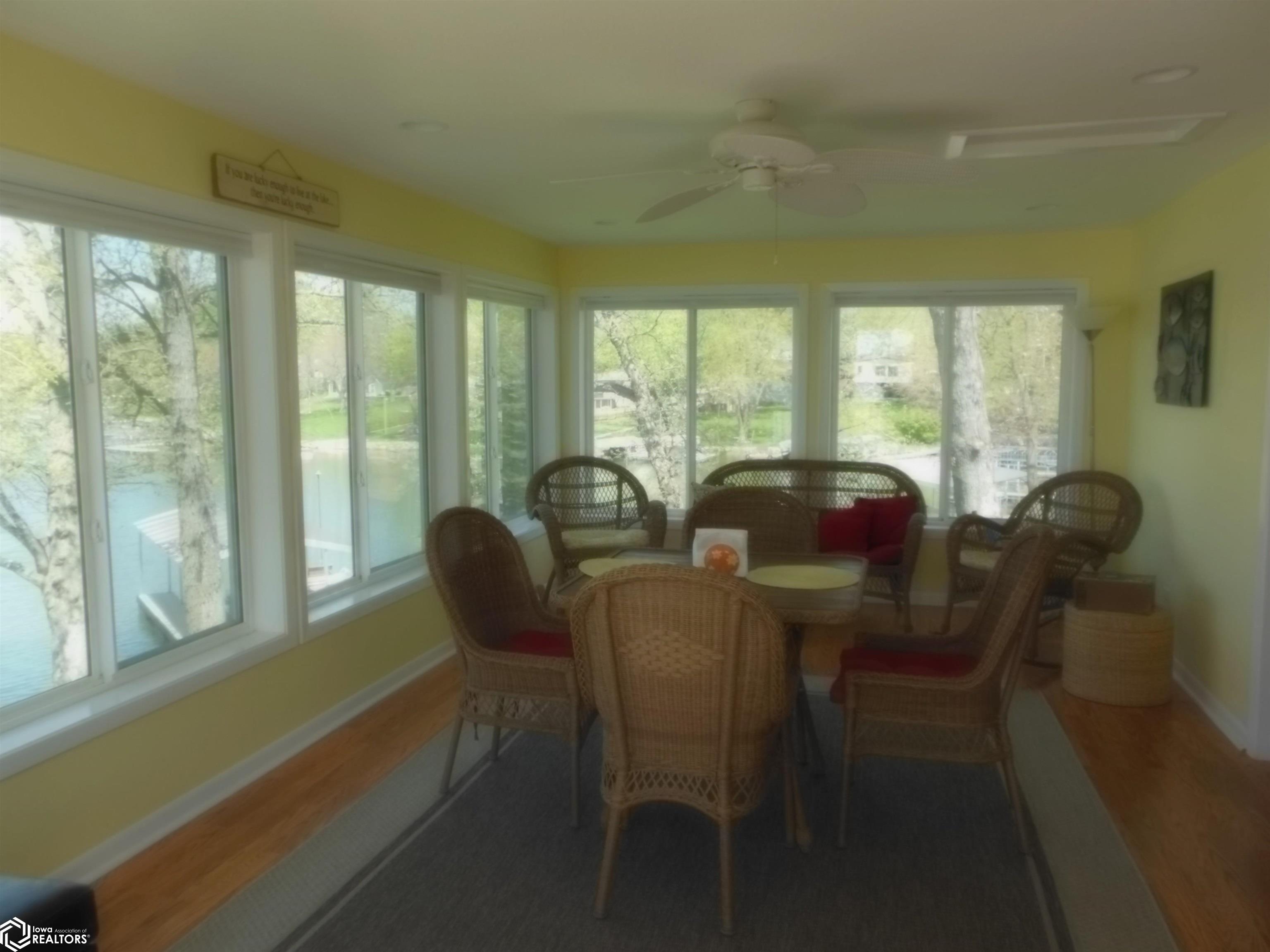 199 Cottage Lane, Montezuma, Iowa image 6