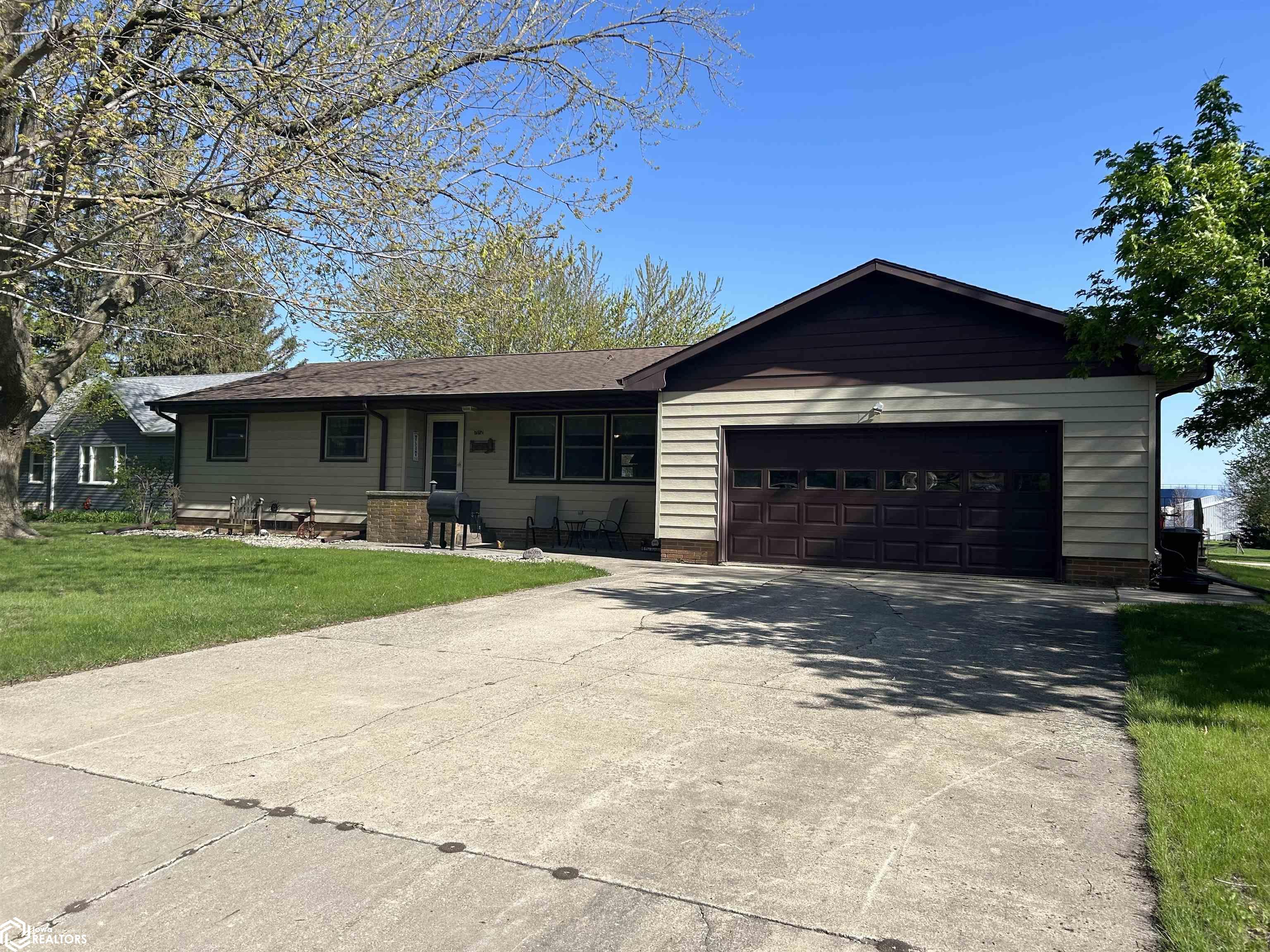 712 4th Avenue, Pocahontas, Iowa image 1