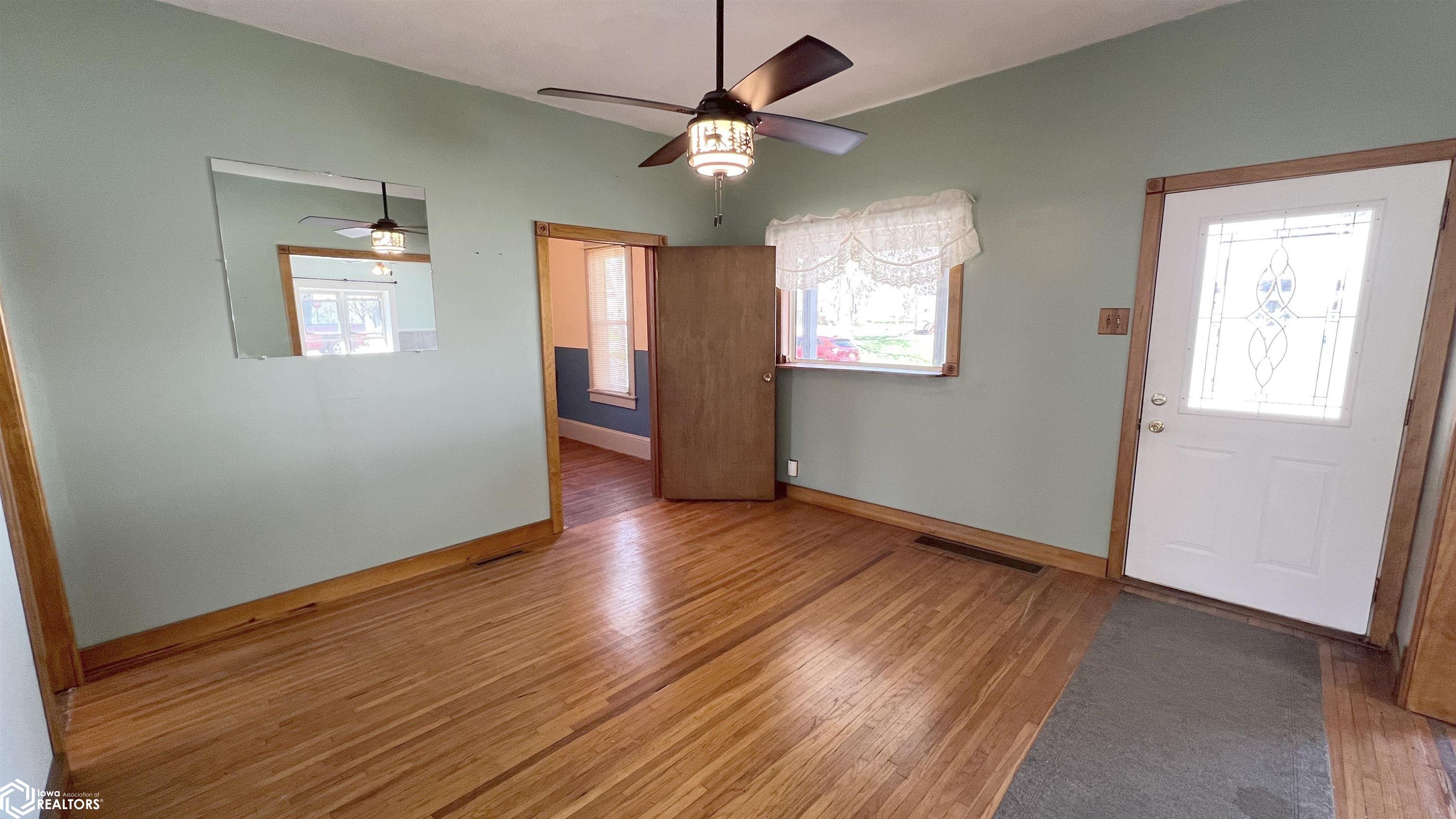 24 N Gaylord Avenue, Nora Springs, Iowa image 5