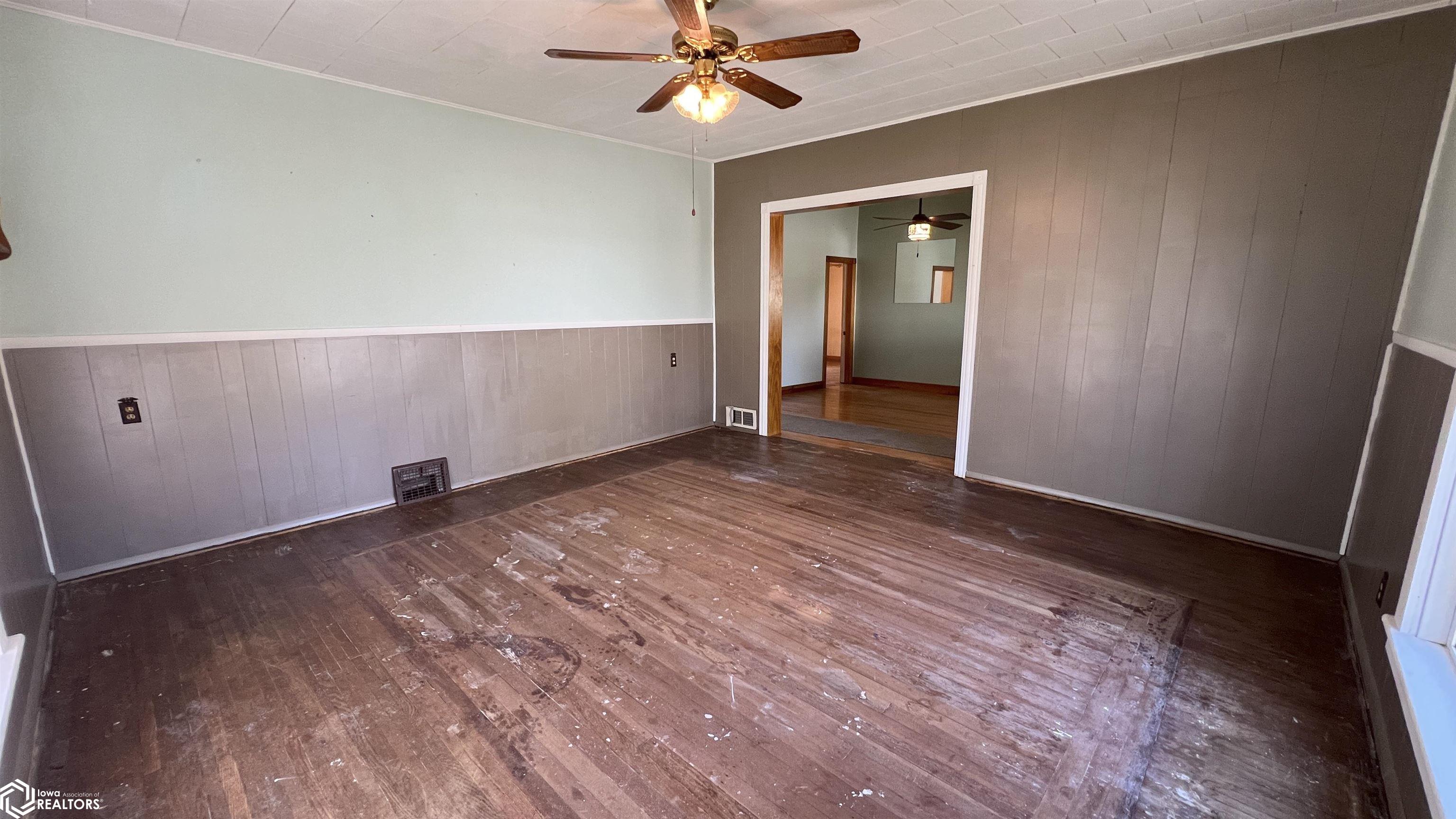 24 N Gaylord Avenue, Nora Springs, Iowa image 8