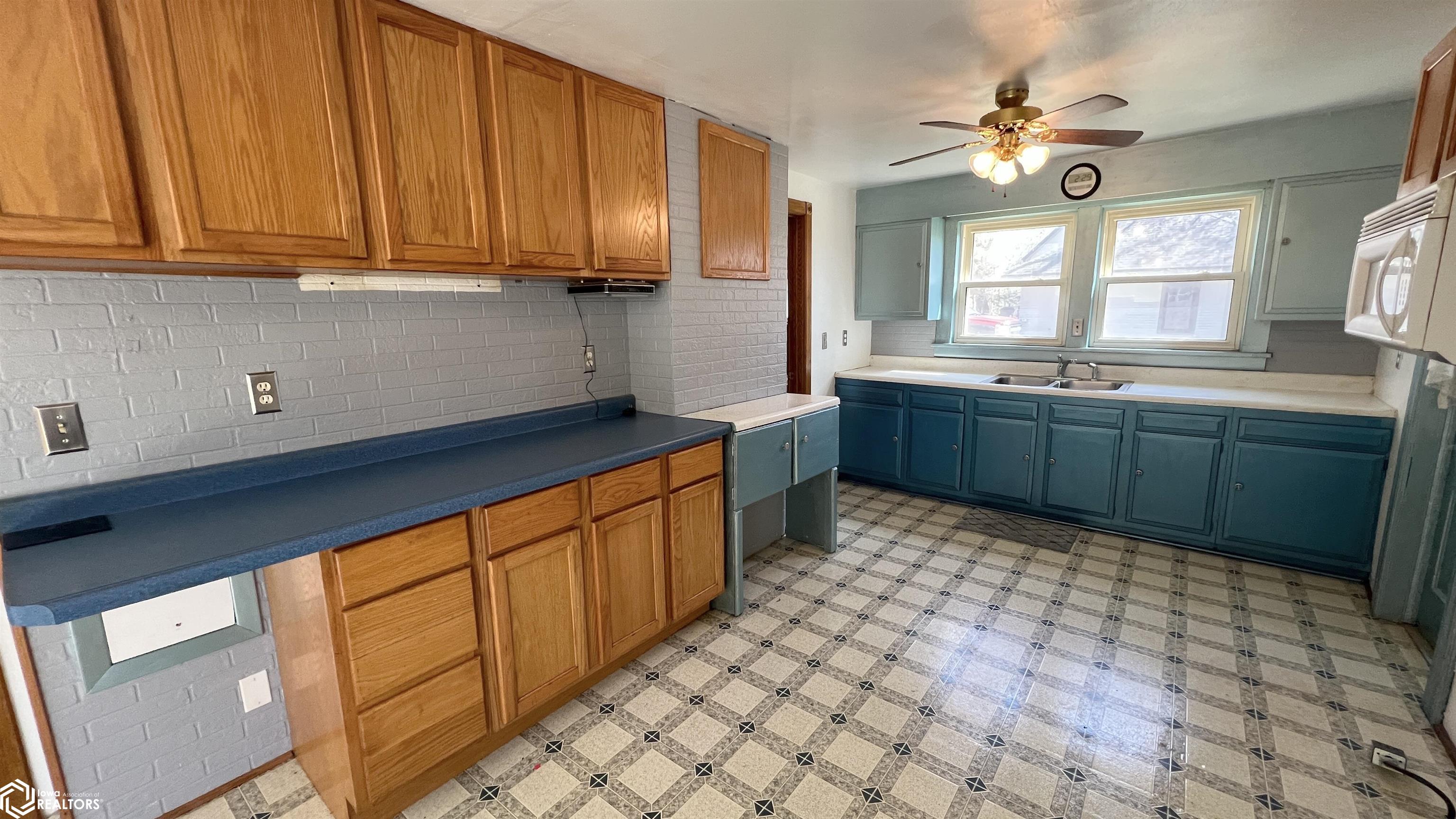 24 N Gaylord Avenue, Nora Springs, Iowa image 10