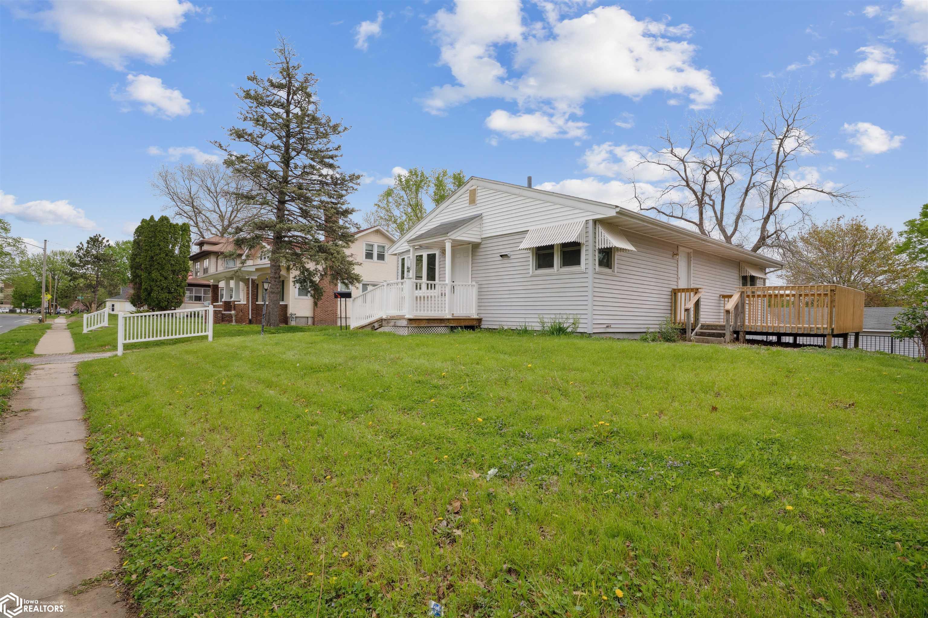 1232 Madison Ave., Burlington, Iowa image 3