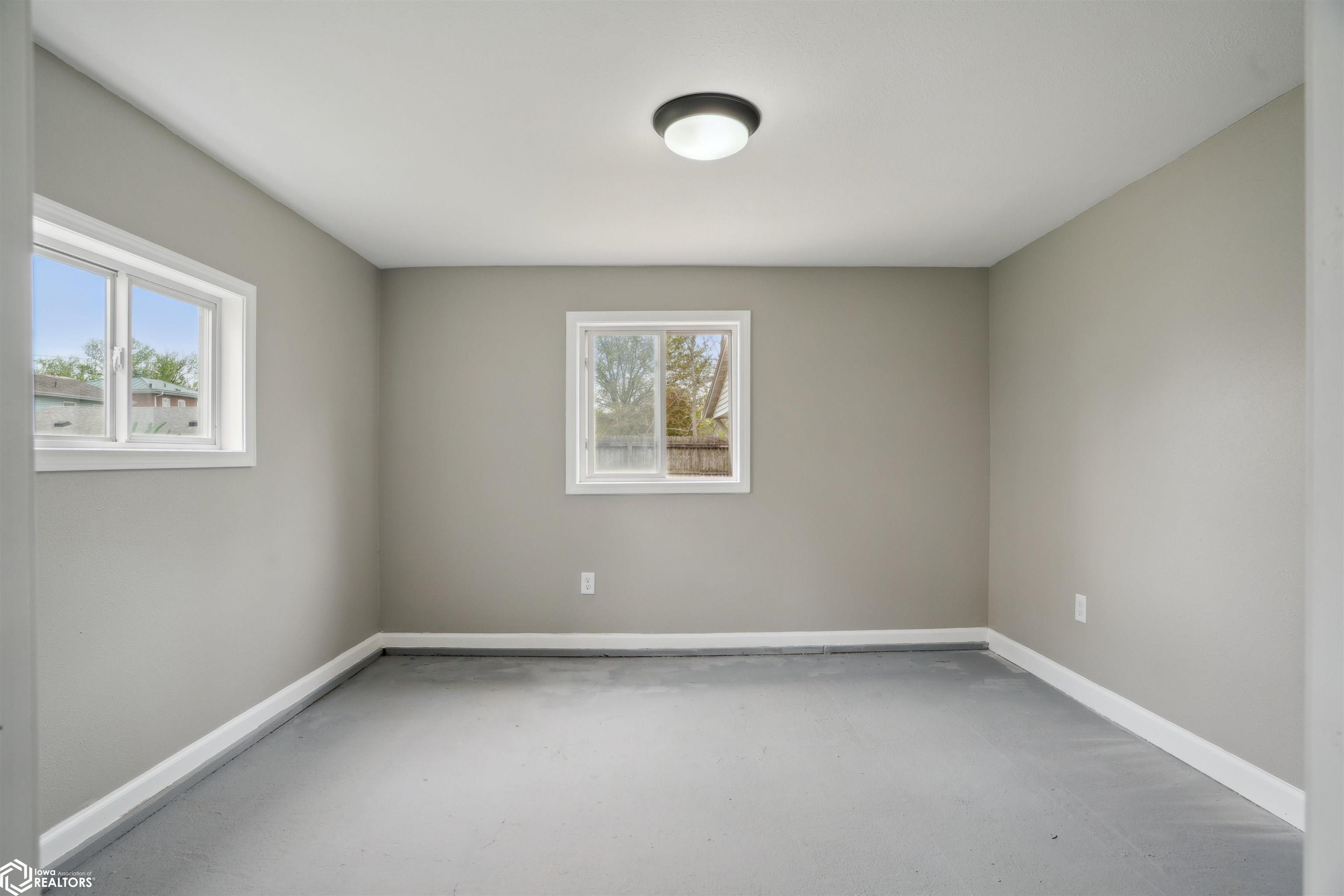 1232 Madison Ave., Burlington, Iowa image 22