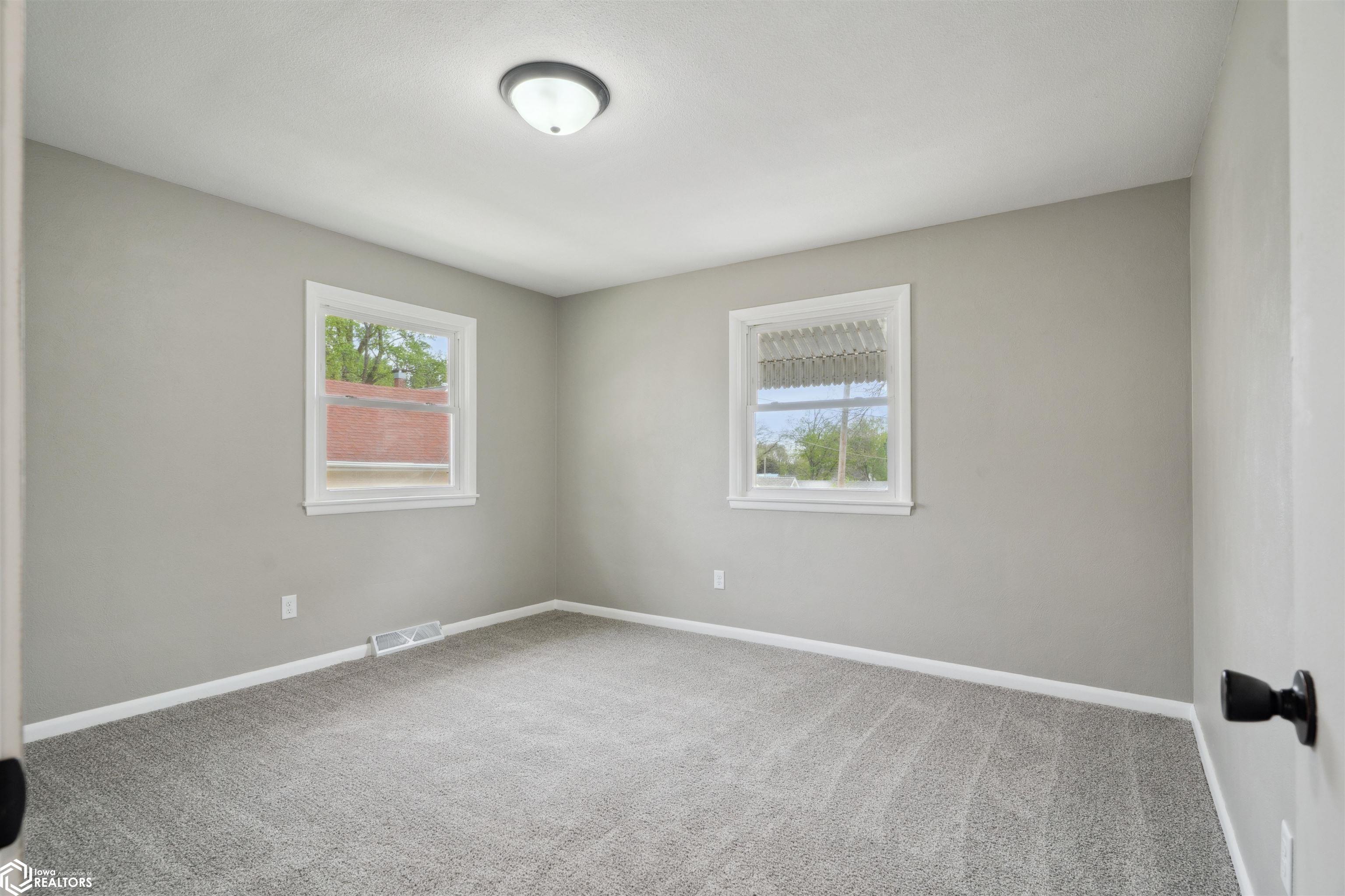 1232 Madison Ave., Burlington, Iowa image 10