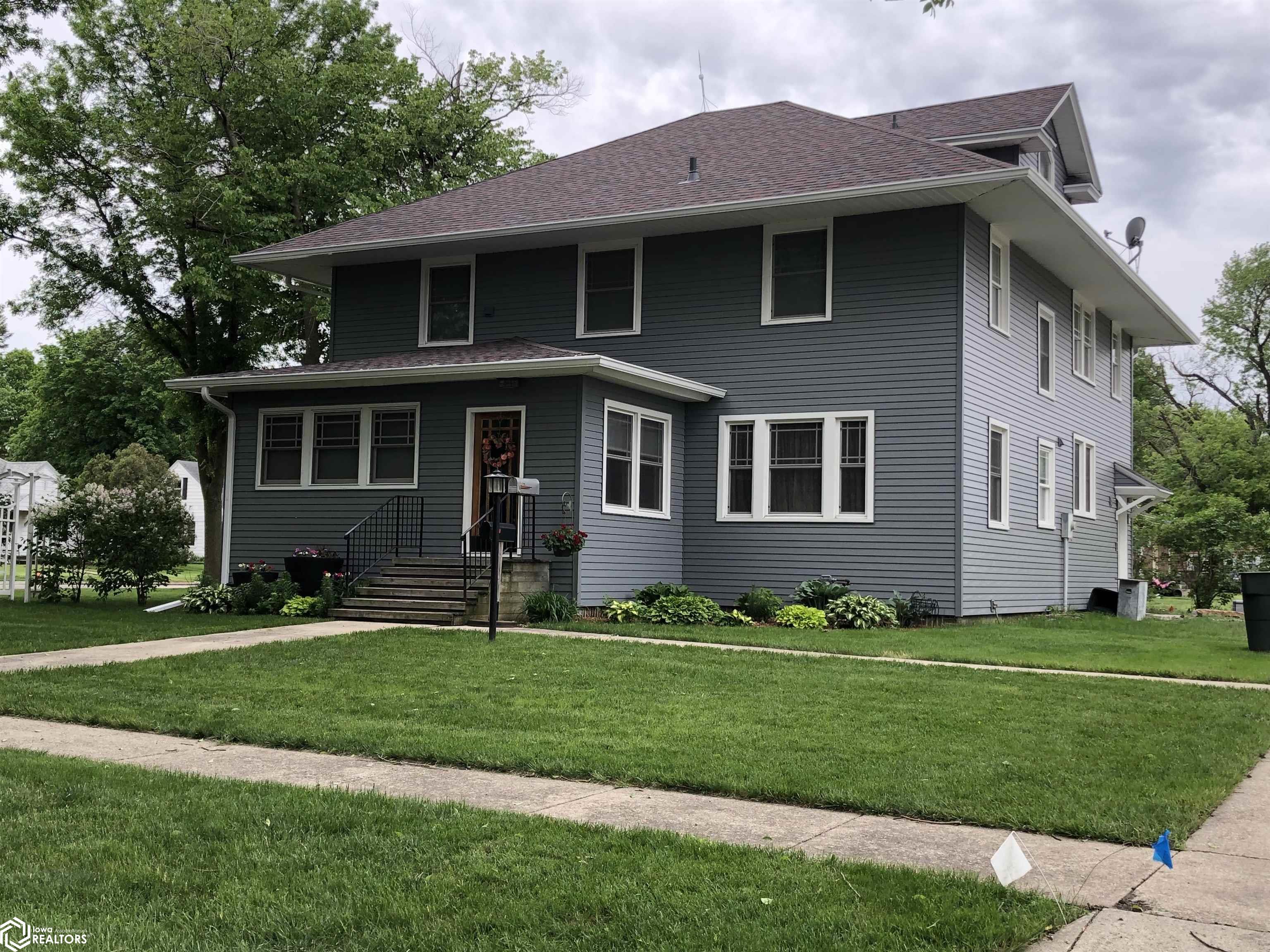 21 SW 3rd Street, Pocahontas, Iowa image 2